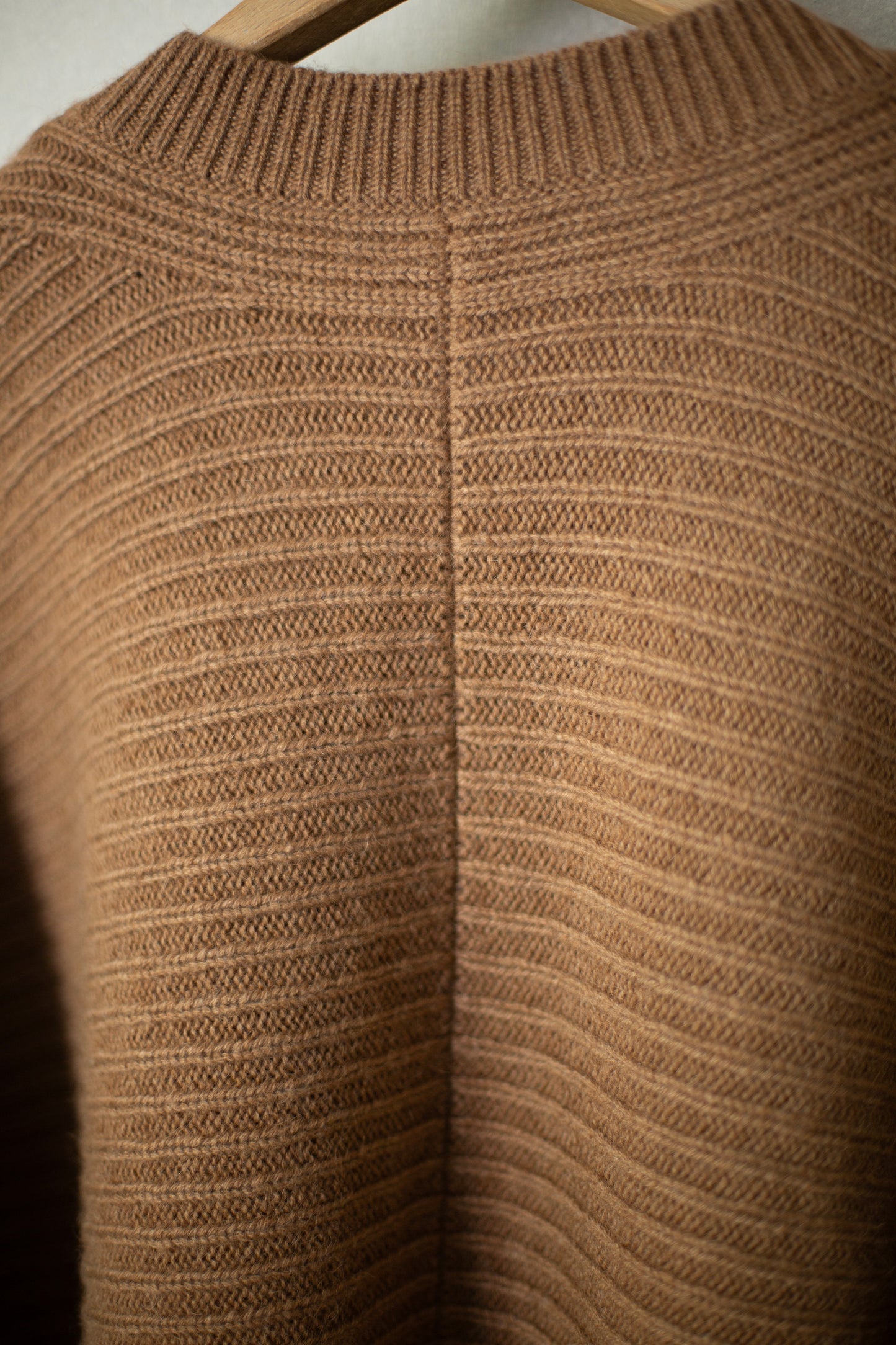 KNIT#42 - CAMEL WOOL NATURAL