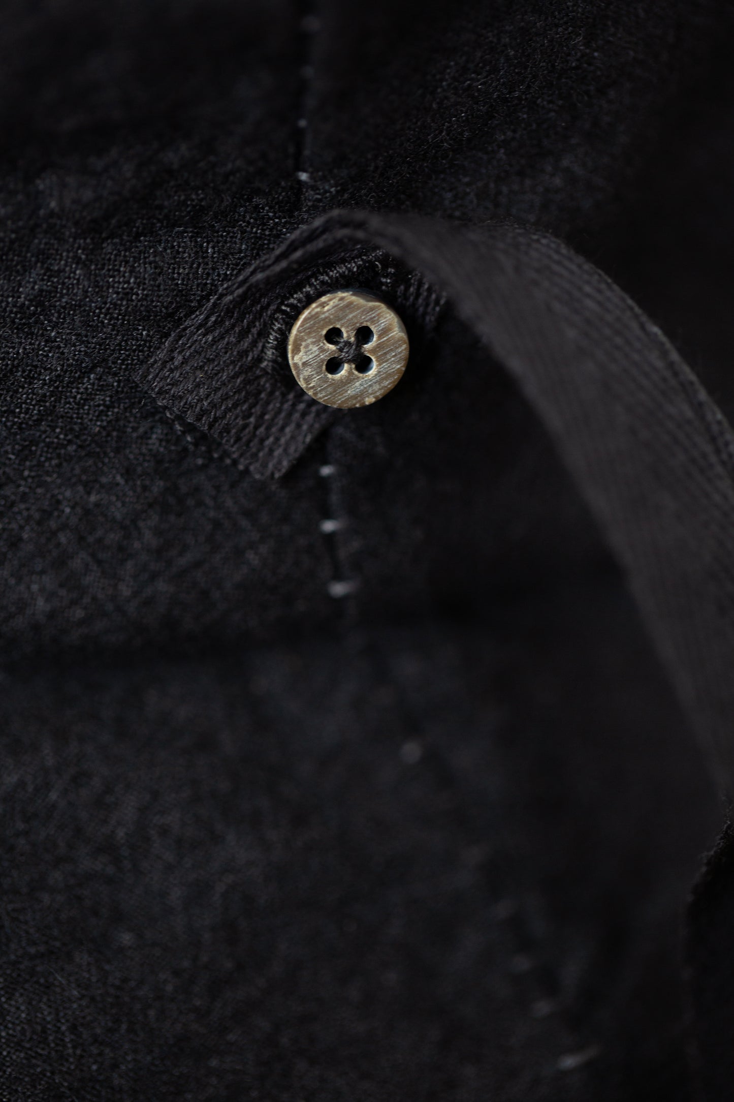 Black skewed derby 3.0