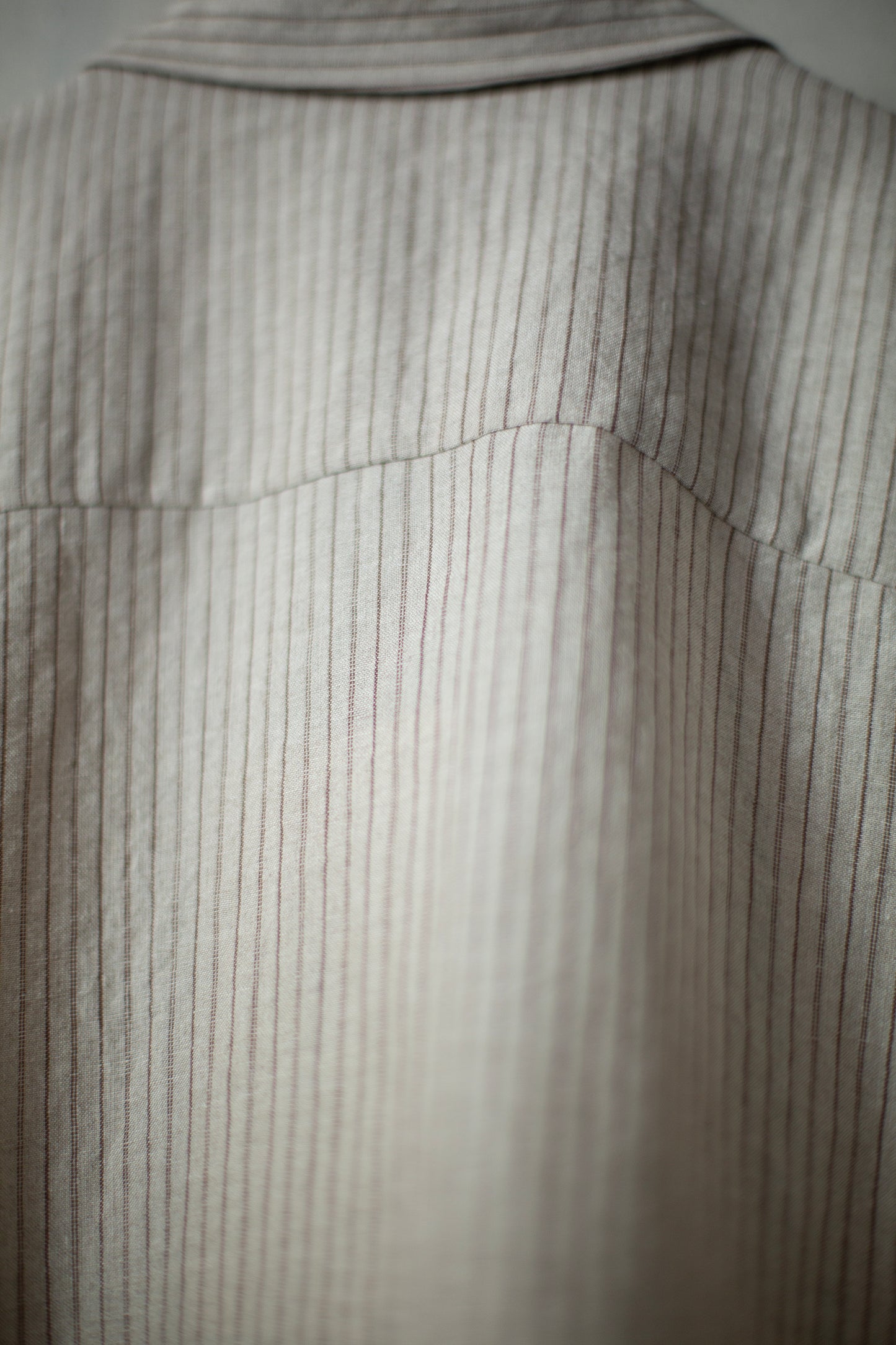 Big Shirt II in natural brown yarn dyed linen/cotton stripe