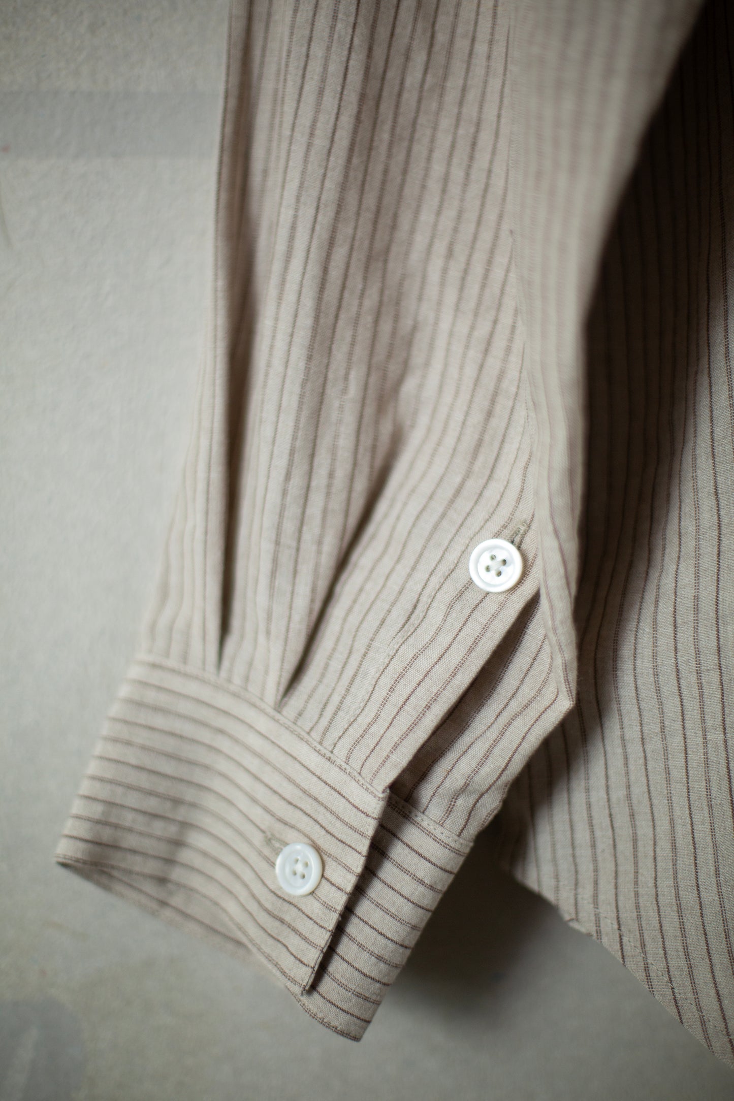 Big Shirt II in natural brown yarn dyed linen/cotton stripe