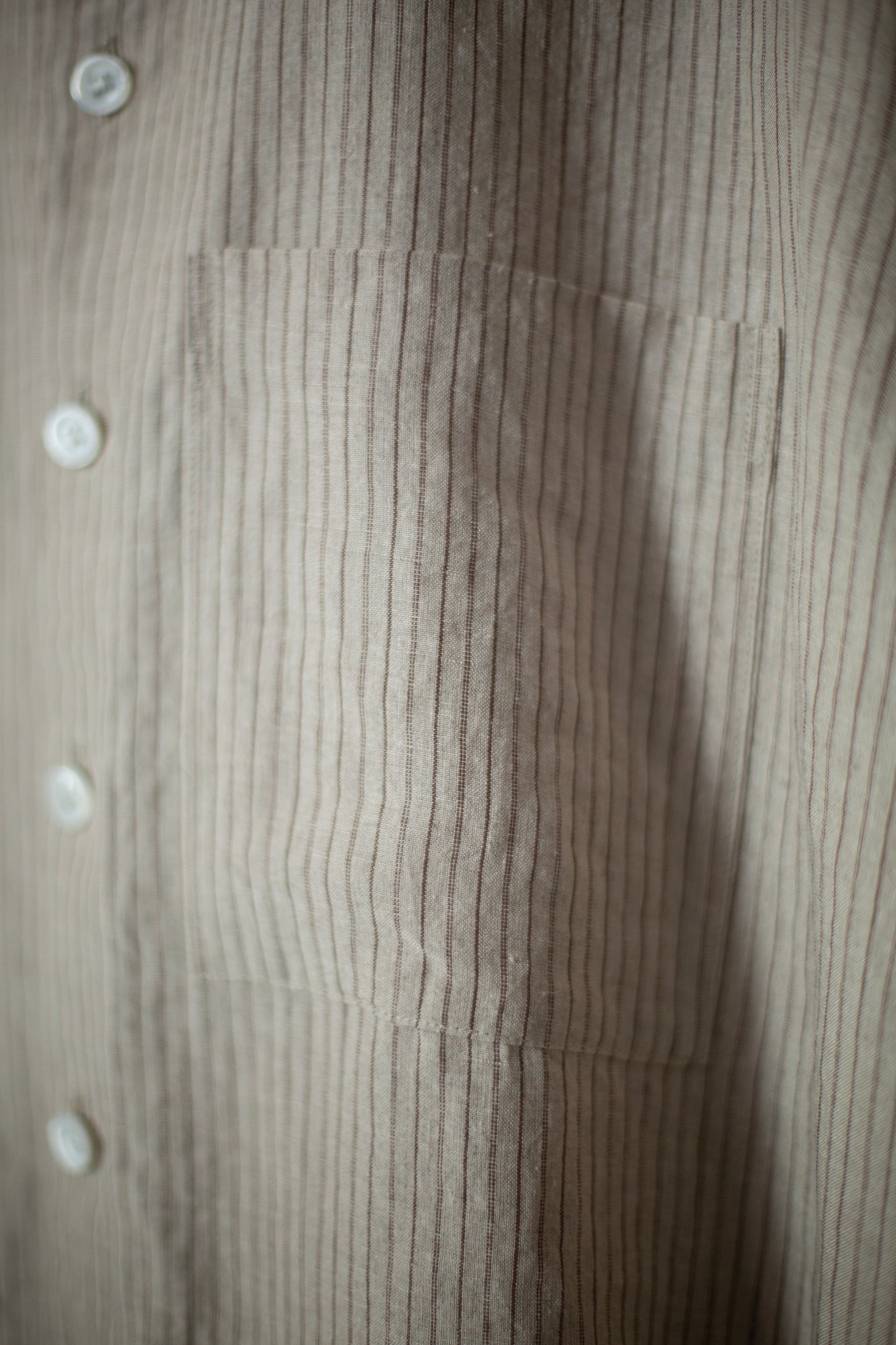 Big Shirt II in natural brown yarn dyed linen/cotton stripe