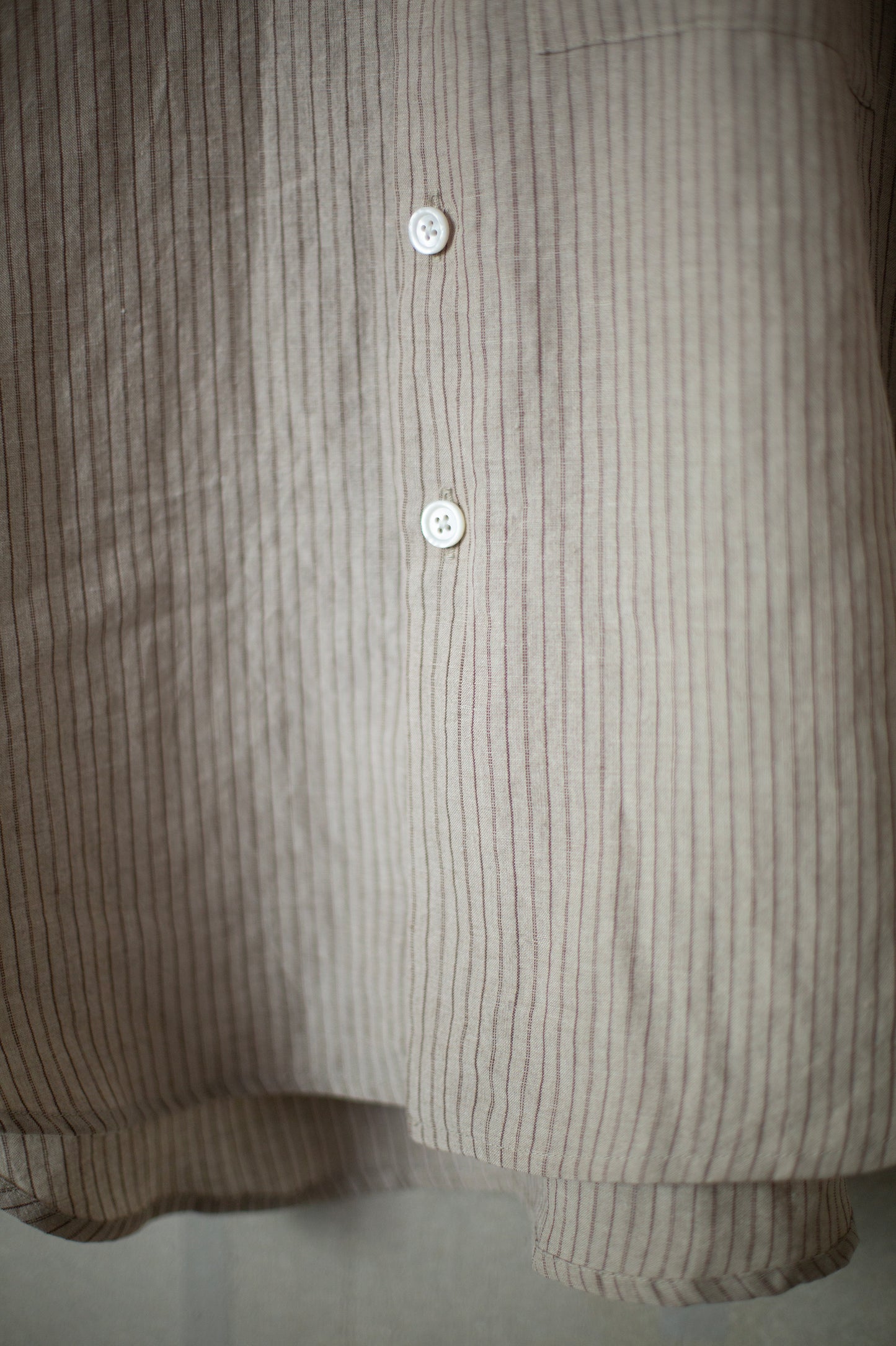 Big Shirt II in natural brown yarn dyed linen/cotton stripe