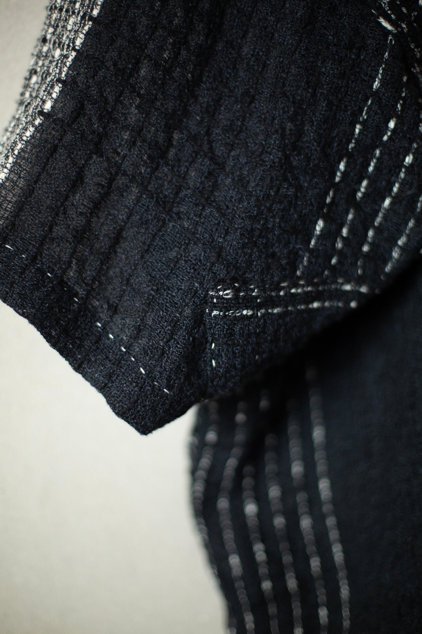 TUNIC#41 - HANDWOVEN BLACK AND WHITE