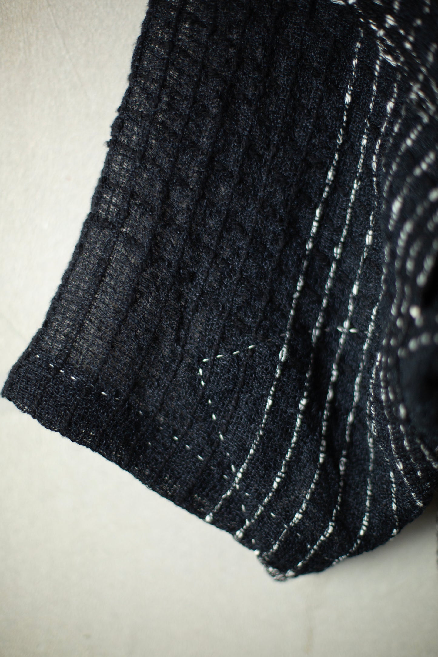 TUNIC#41 - HANDWOVEN BLACK AND WHITE