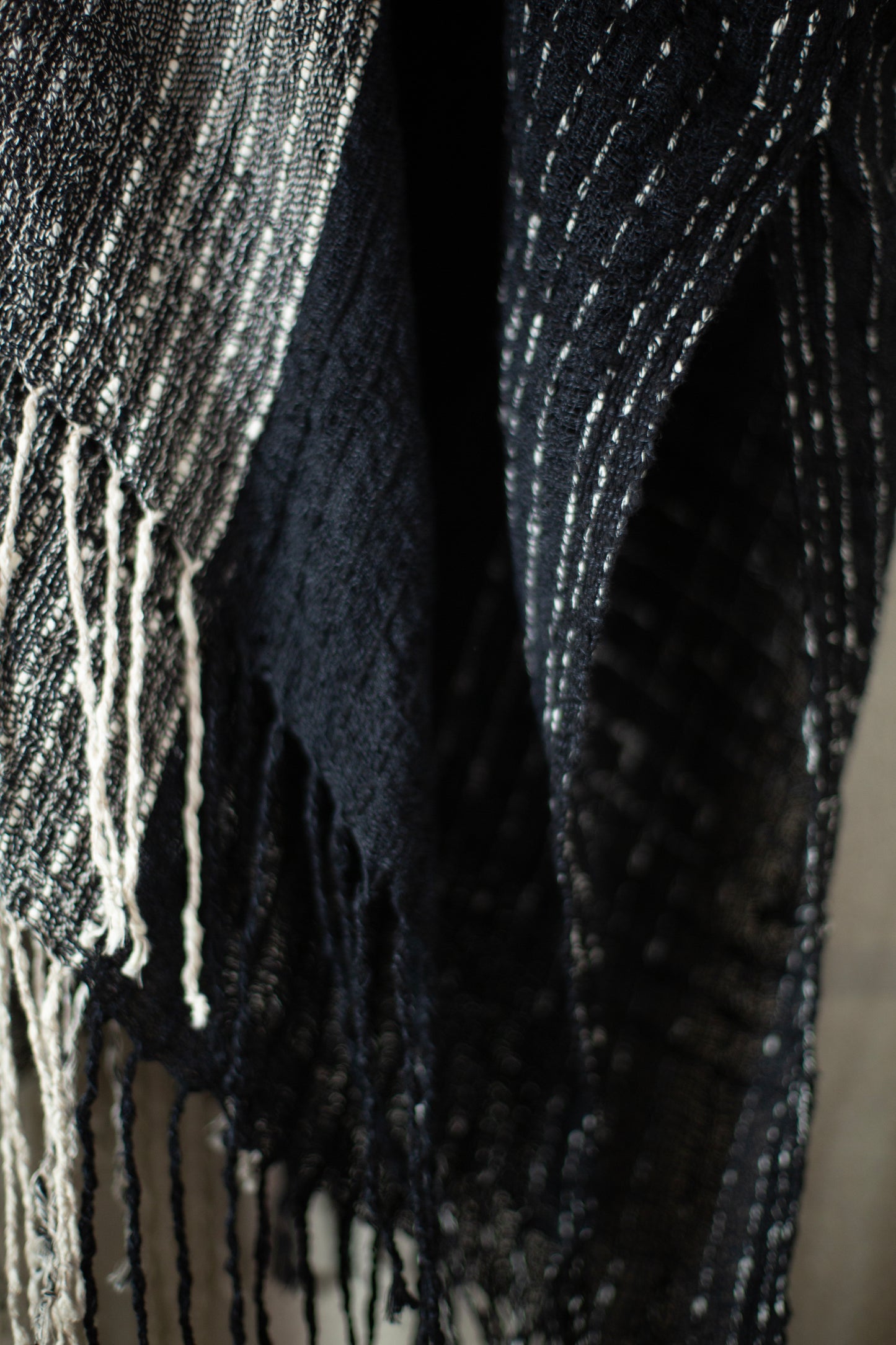 TUNIC#41 - HANDWOVEN BLACK AND WHITE