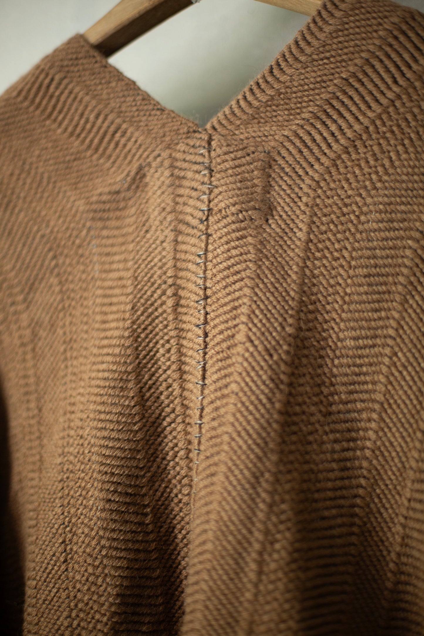 PONCHO#1 - HANDWOVEN CAMEL