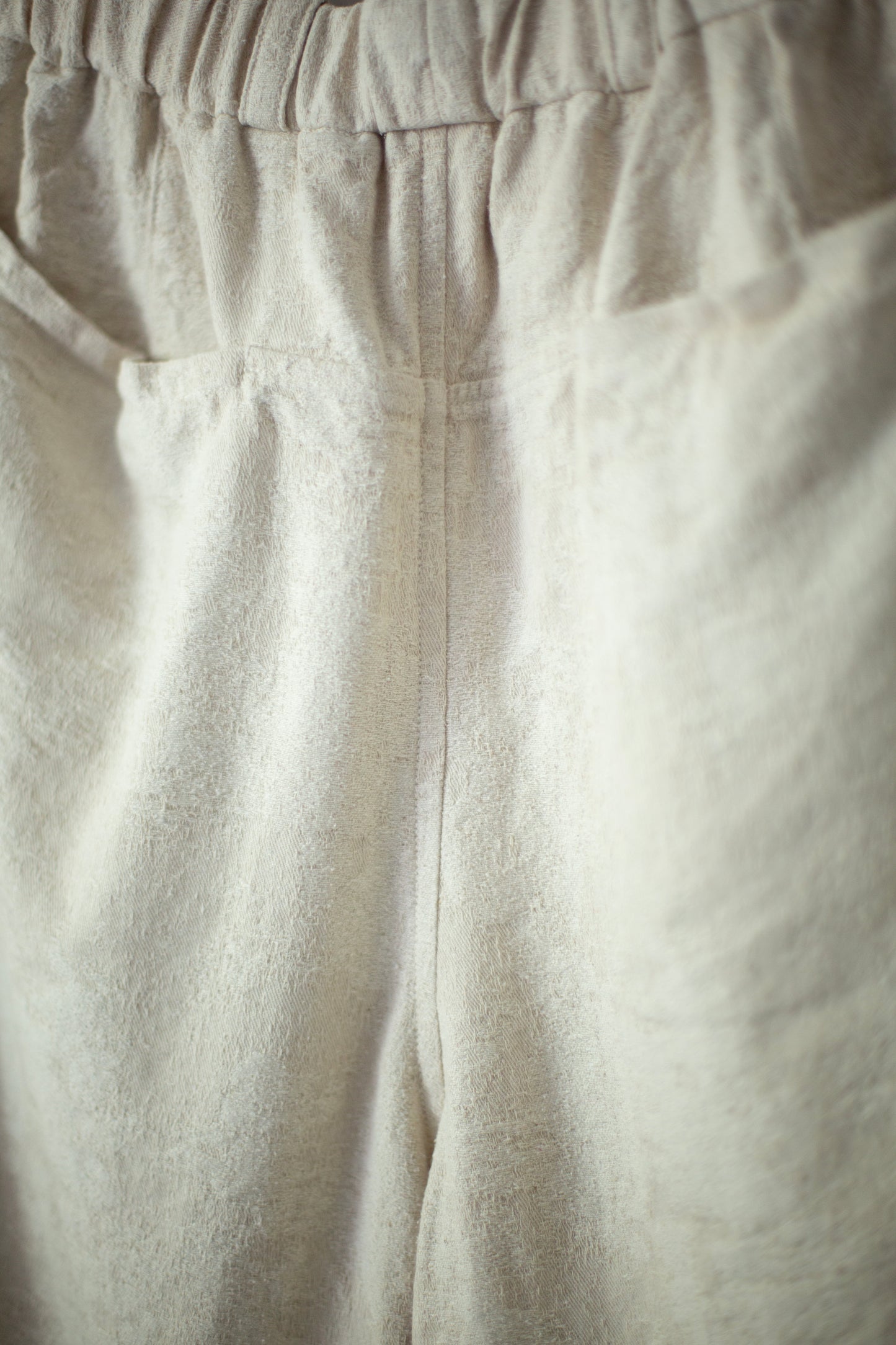 loose pants in natural white silk cotton linen jacquard
