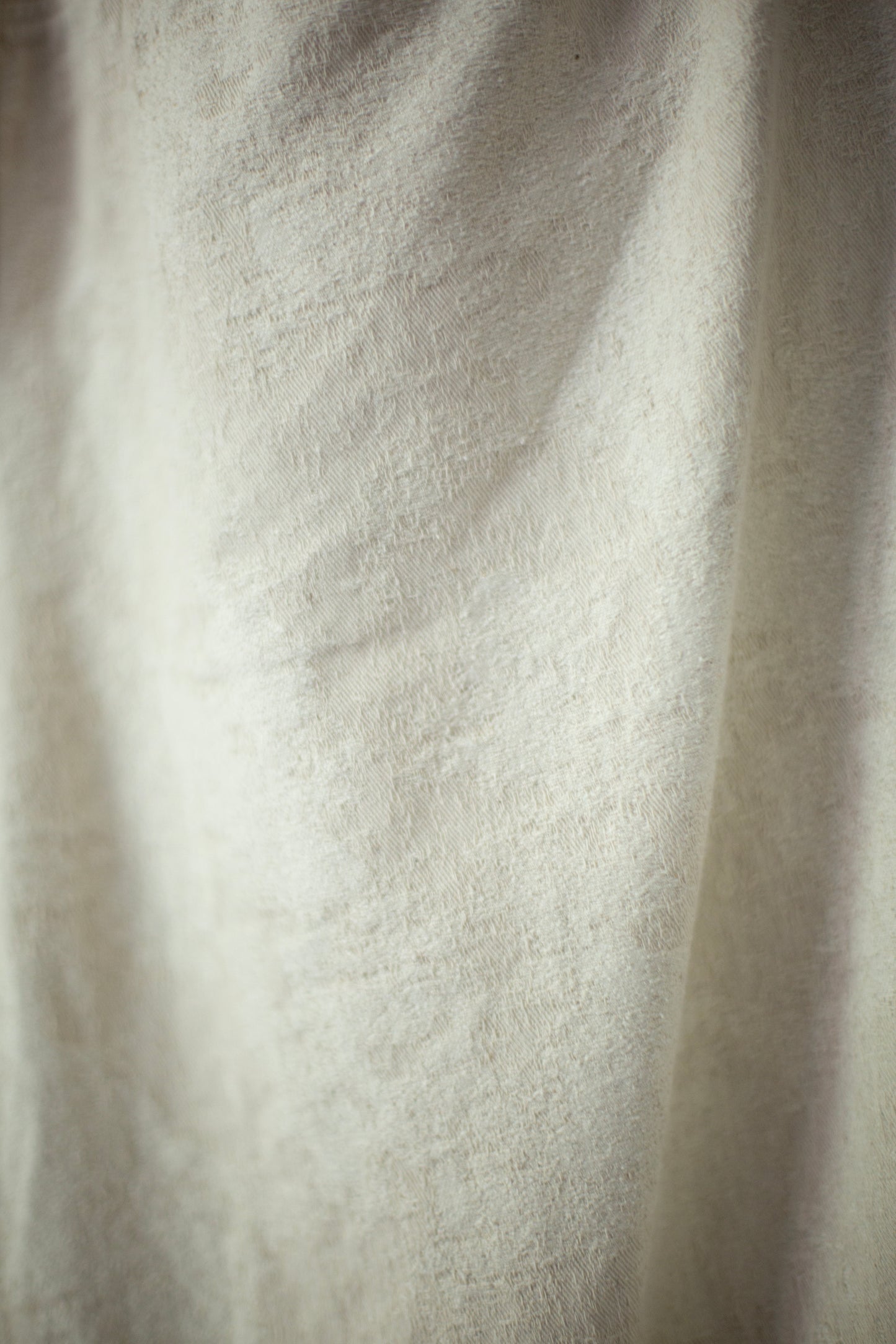 loose pants in natural white silk cotton linen jacquard