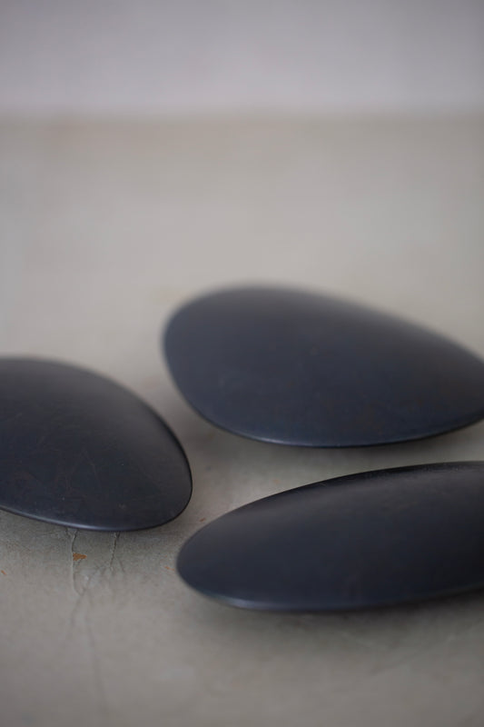 Iron 'Tetsukoro' sculpture/instrument