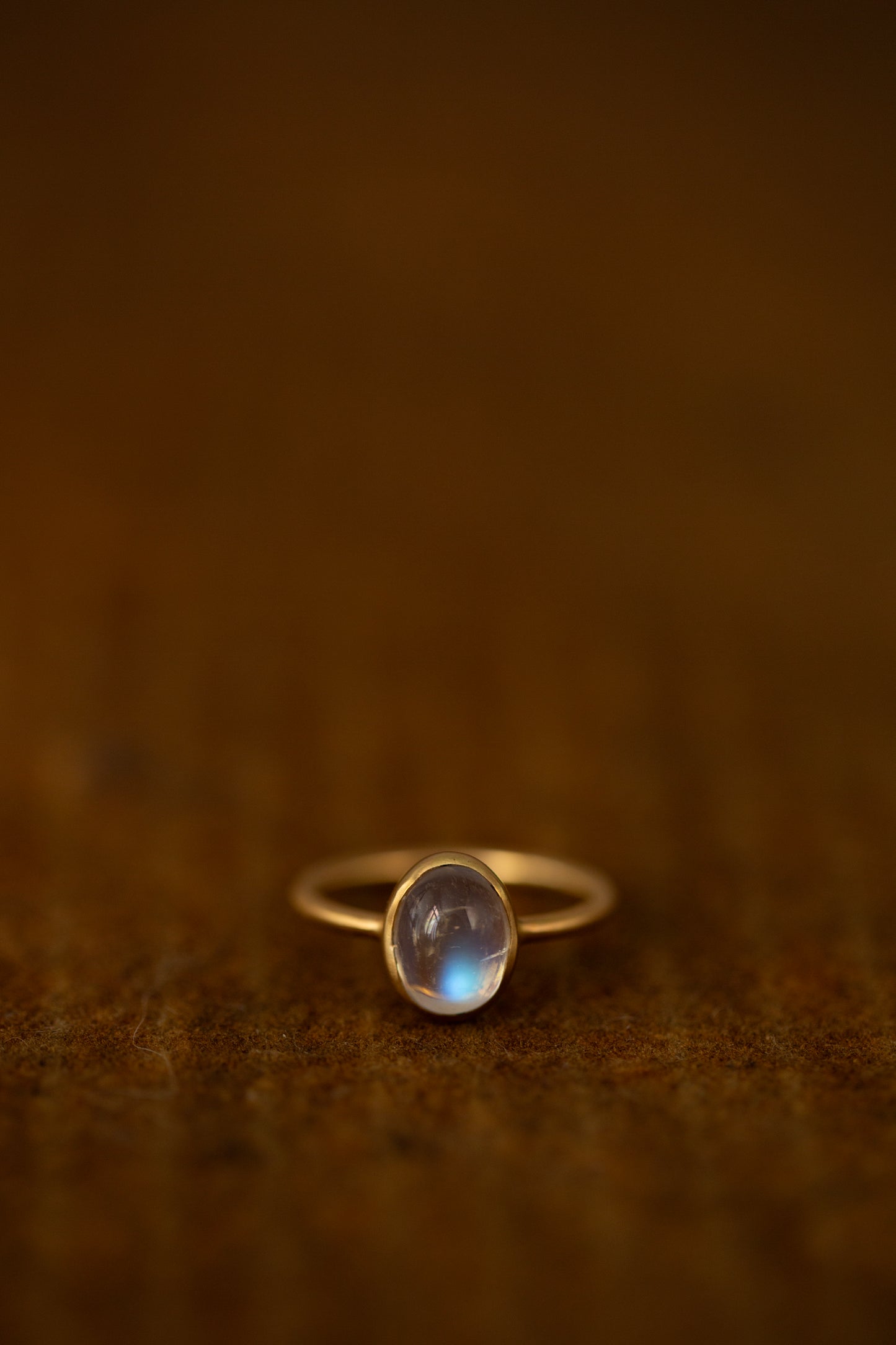 rainbow moonstone ring #12 (1.5mm)