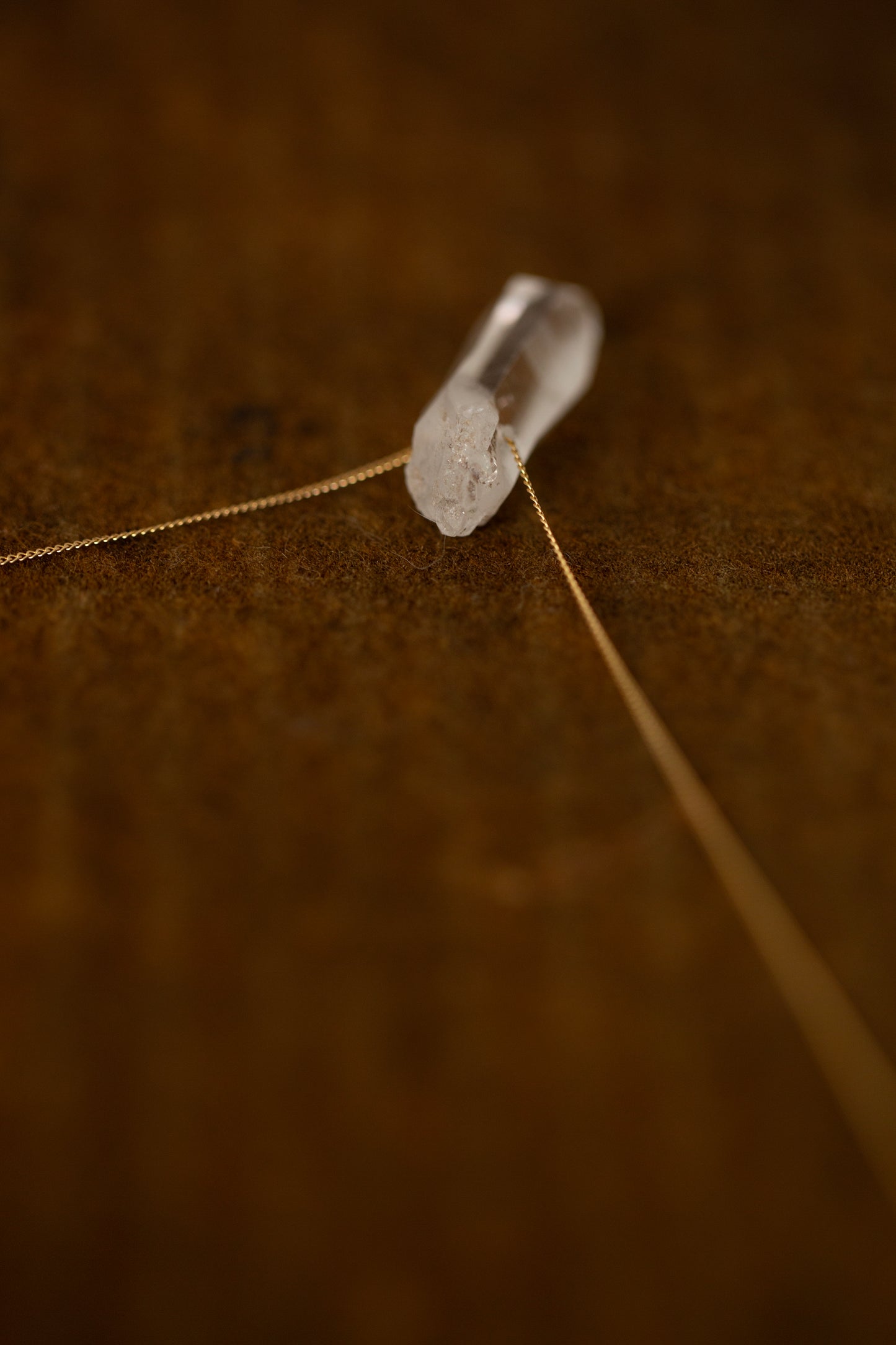 Crystal pendant necklace