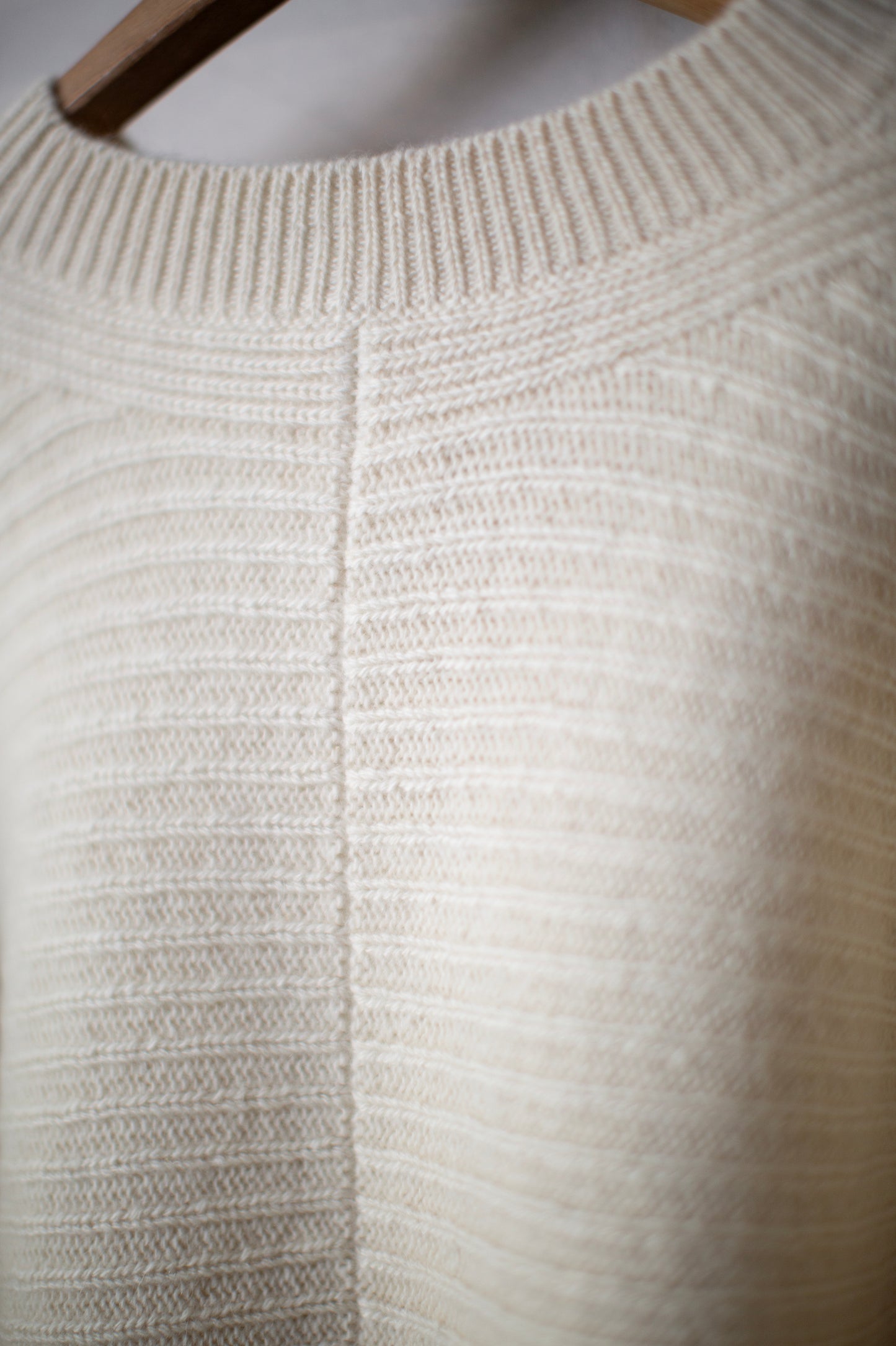 KNIT#73 - SARTUUL WOOL NATURAL WHITE
