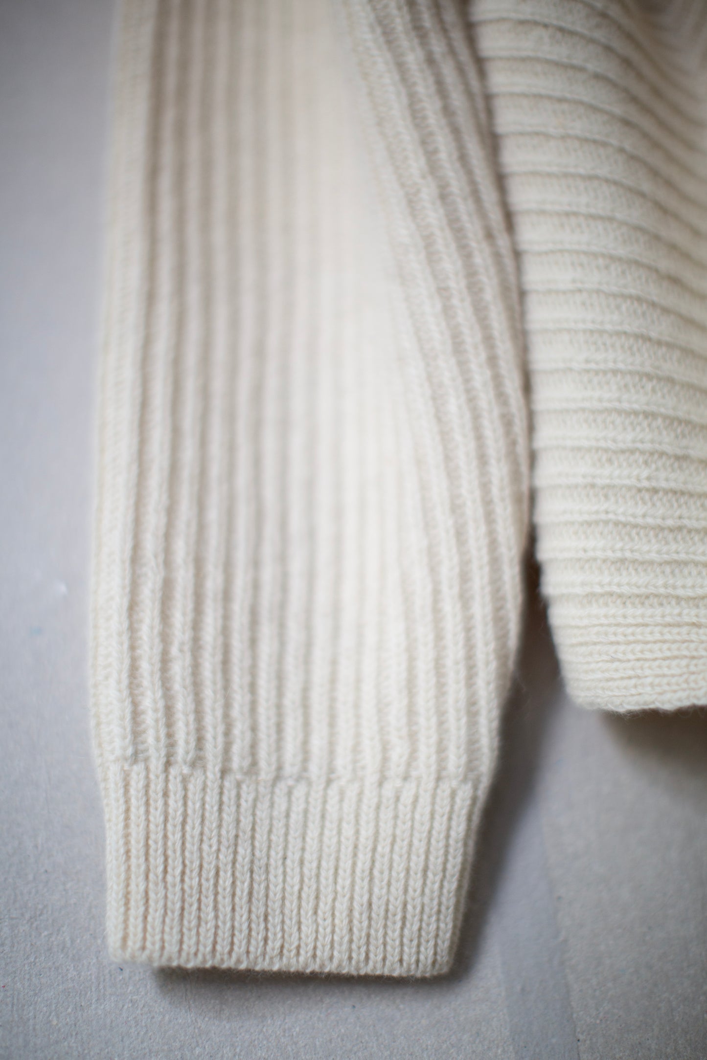 KNIT#73 - SARTUUL WOOL NATURAL WHITE