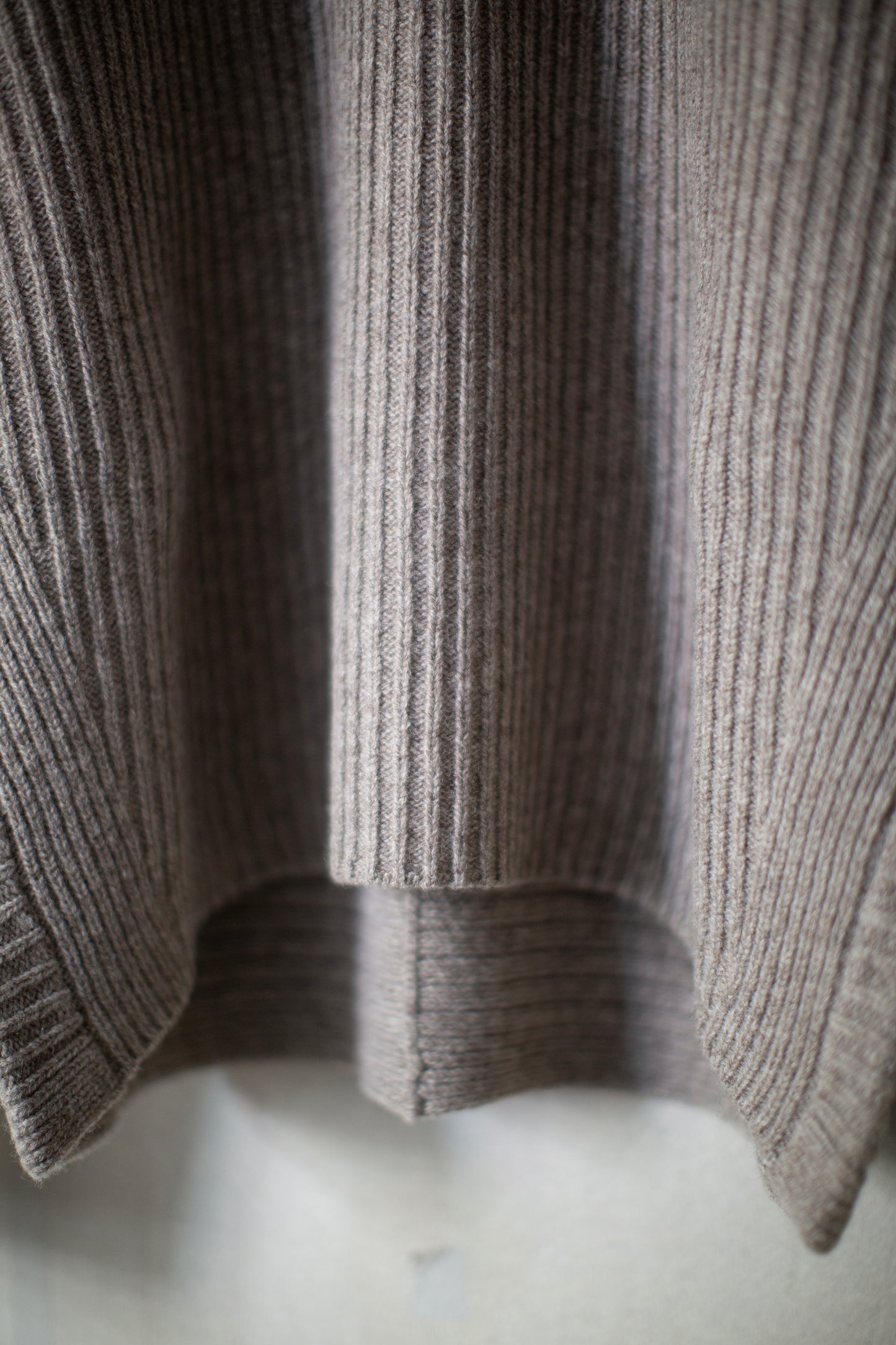 KNIT#73 - SARTUUL WOOL NATURAL GREY