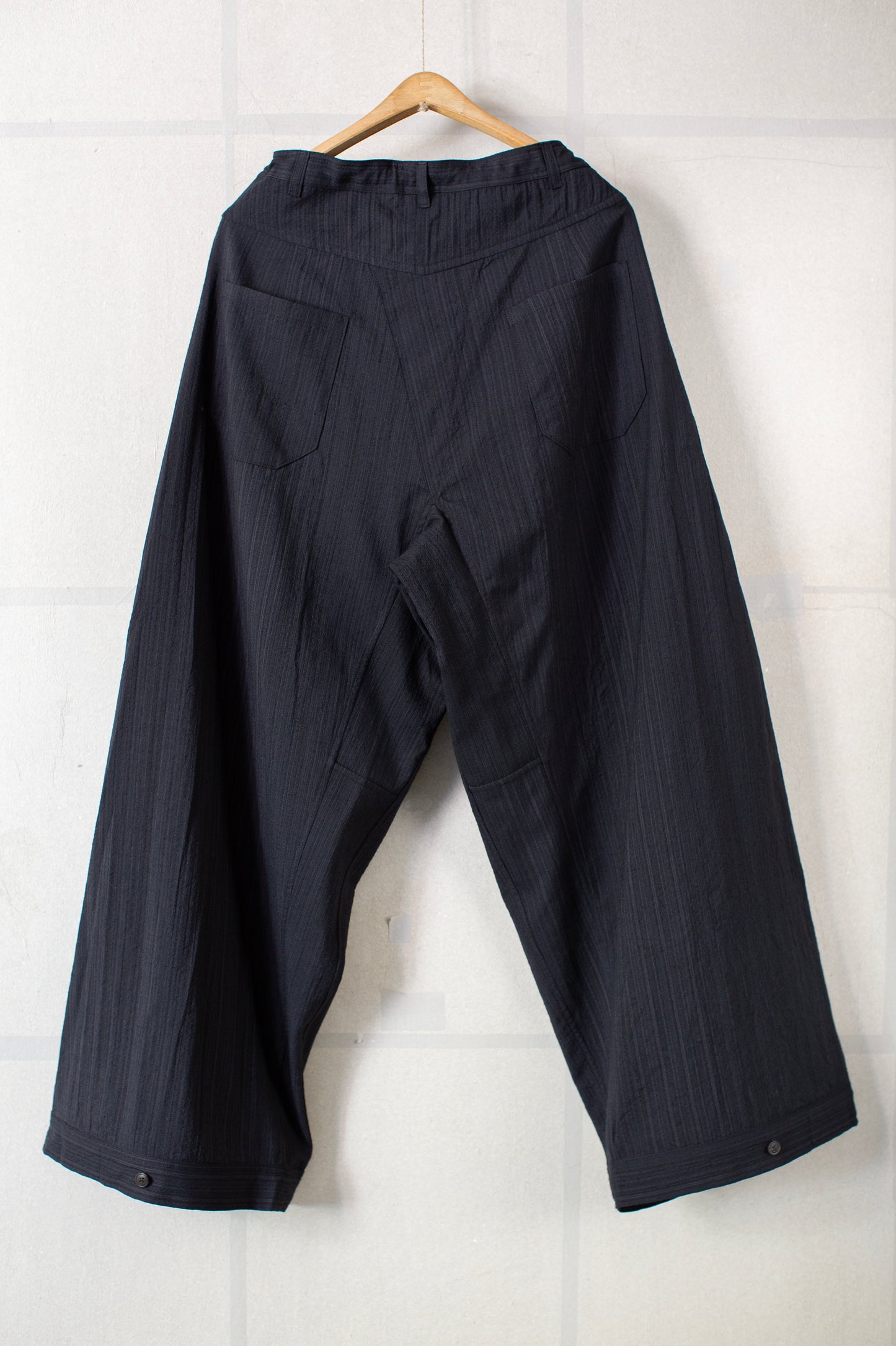 TROUSERS#87 - MEDIUM SEERSUCKER DARK STRIPED