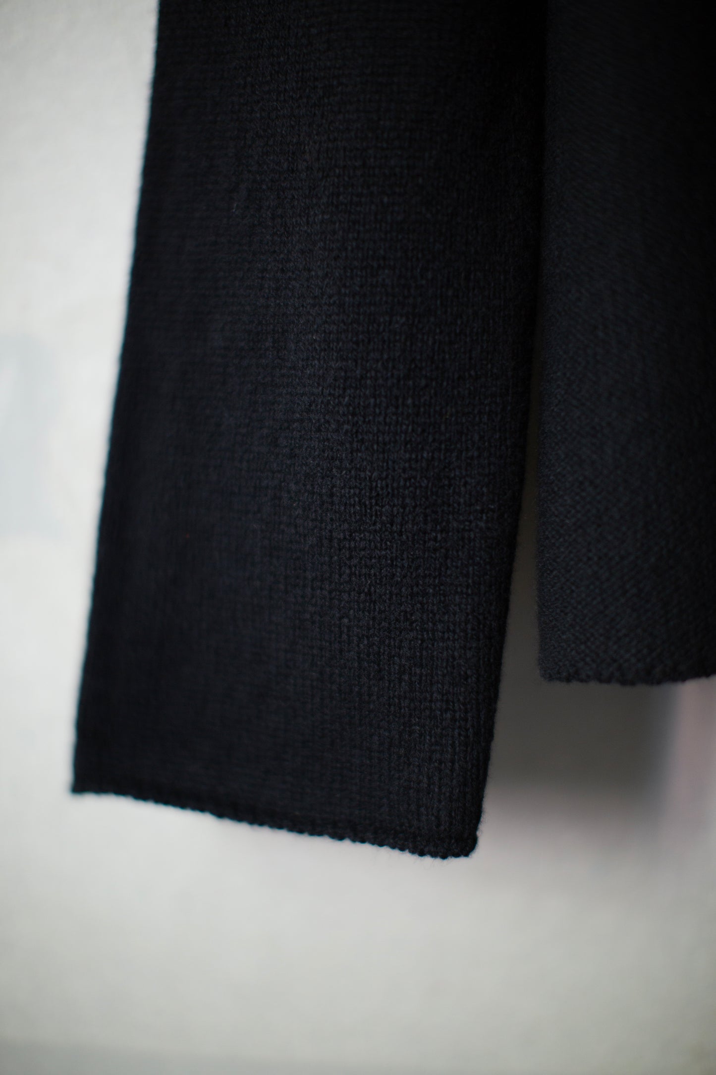 Black crew neck pullover
