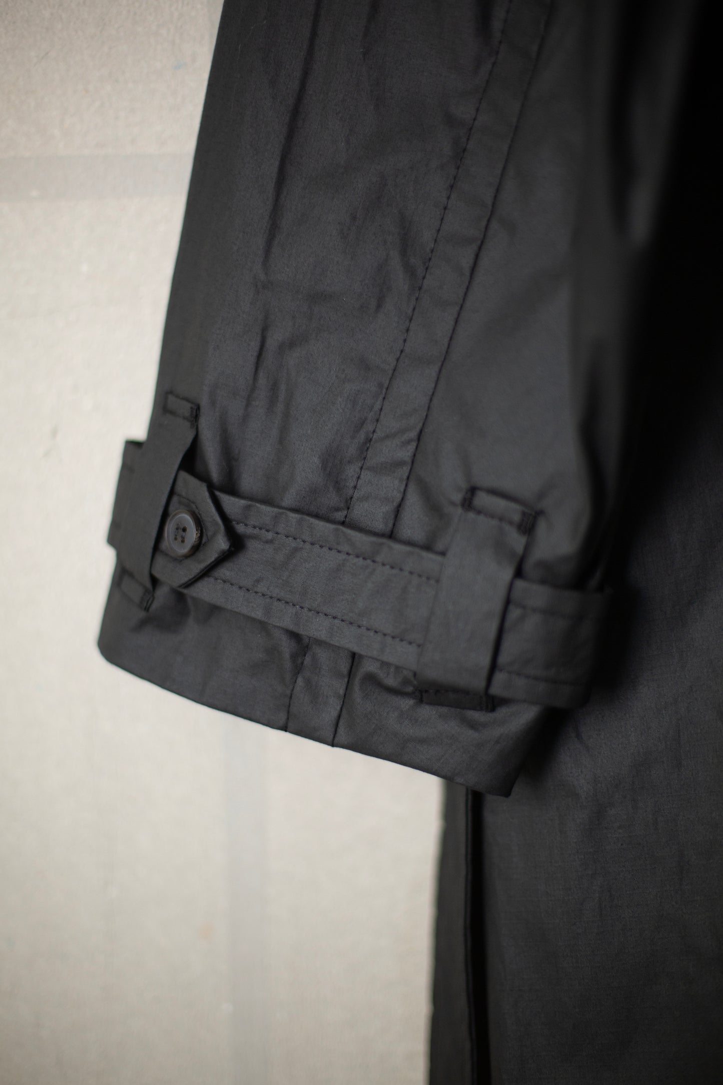 COAT#31 - COATED COTTON RIBSTOP OFF BLACK