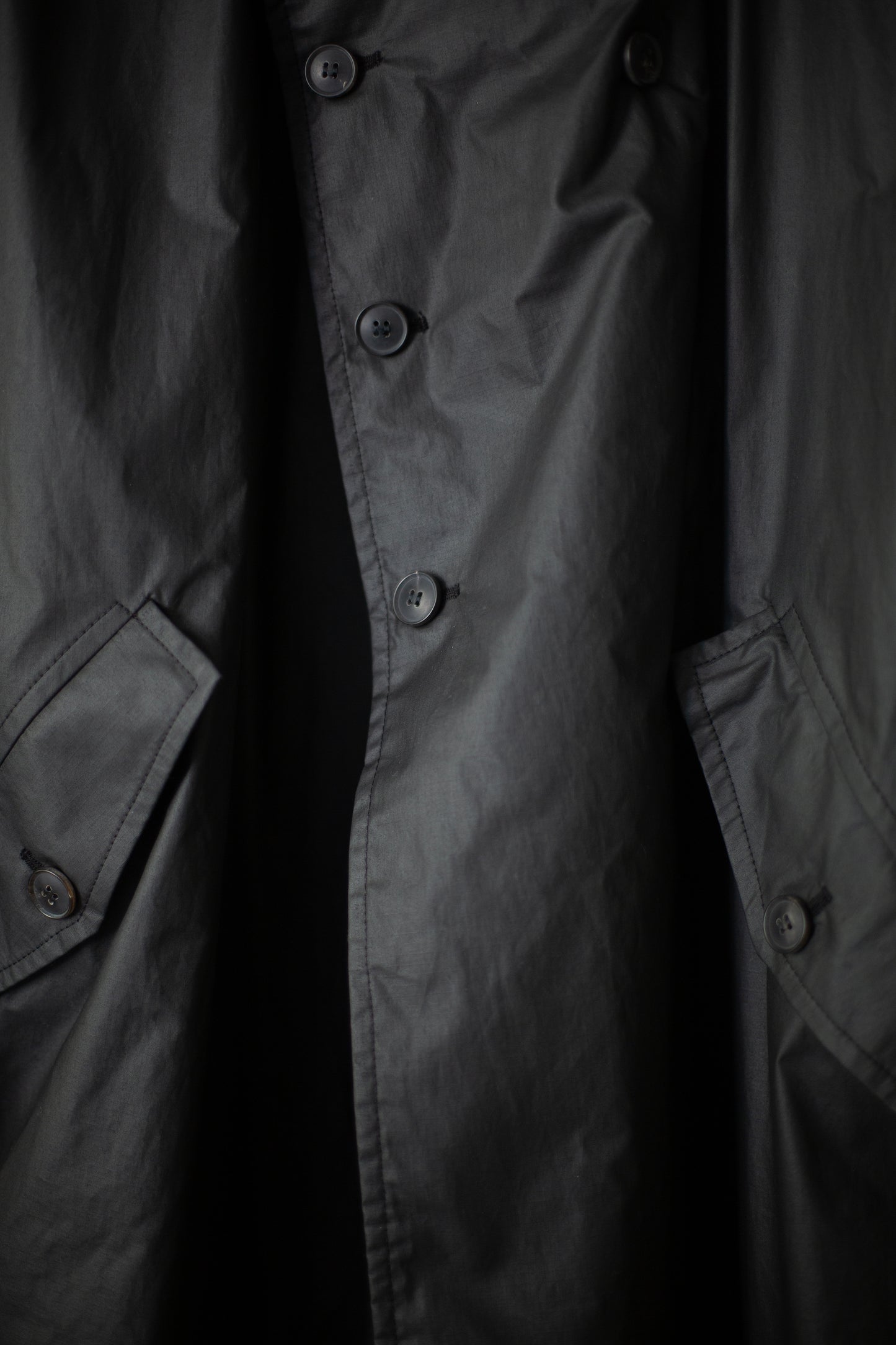 COAT#31 - COATED COTTON RIBSTOP OFF BLACK