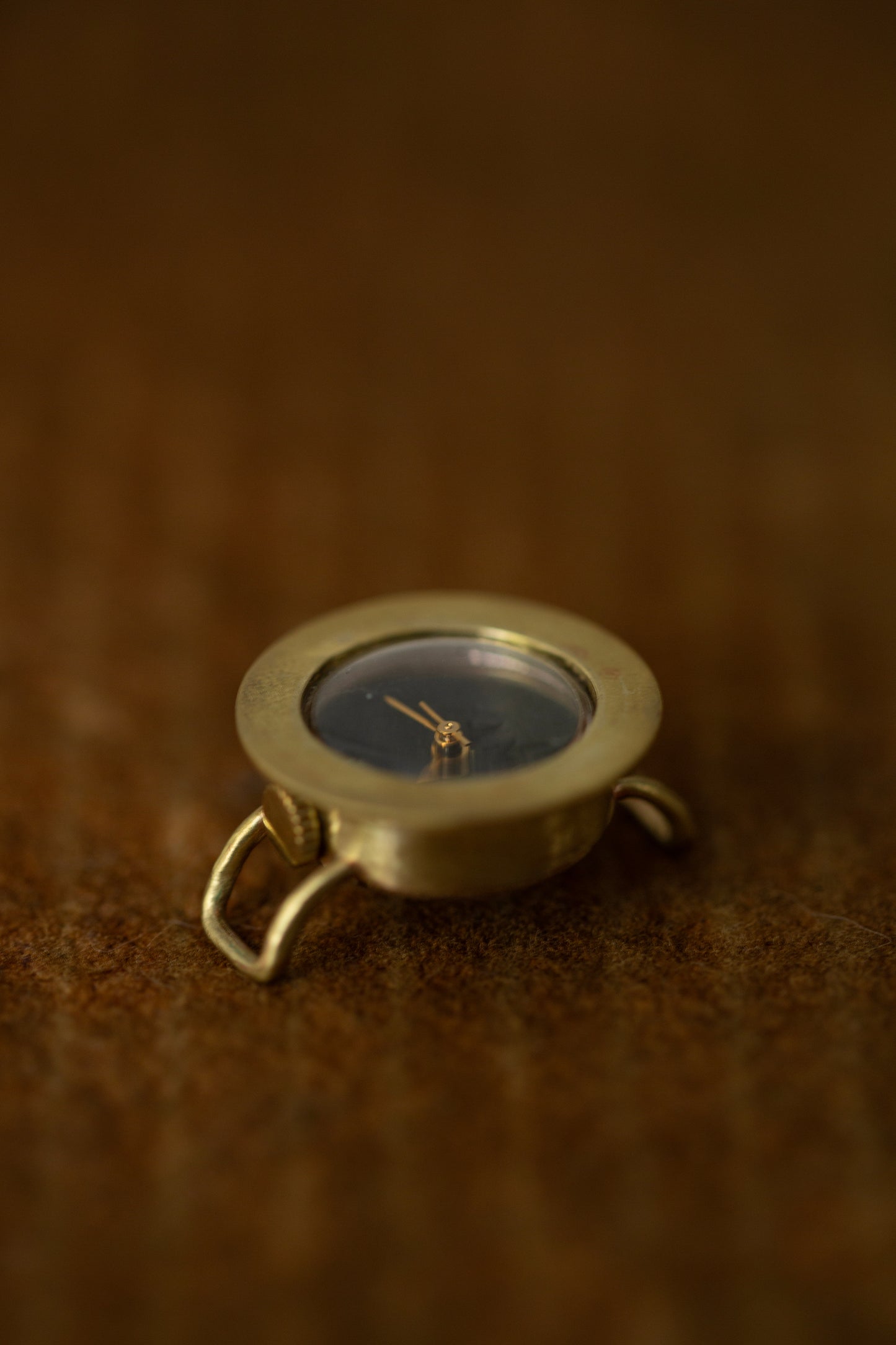 Black/brass tripple wrist wrap 'PETAL' watch