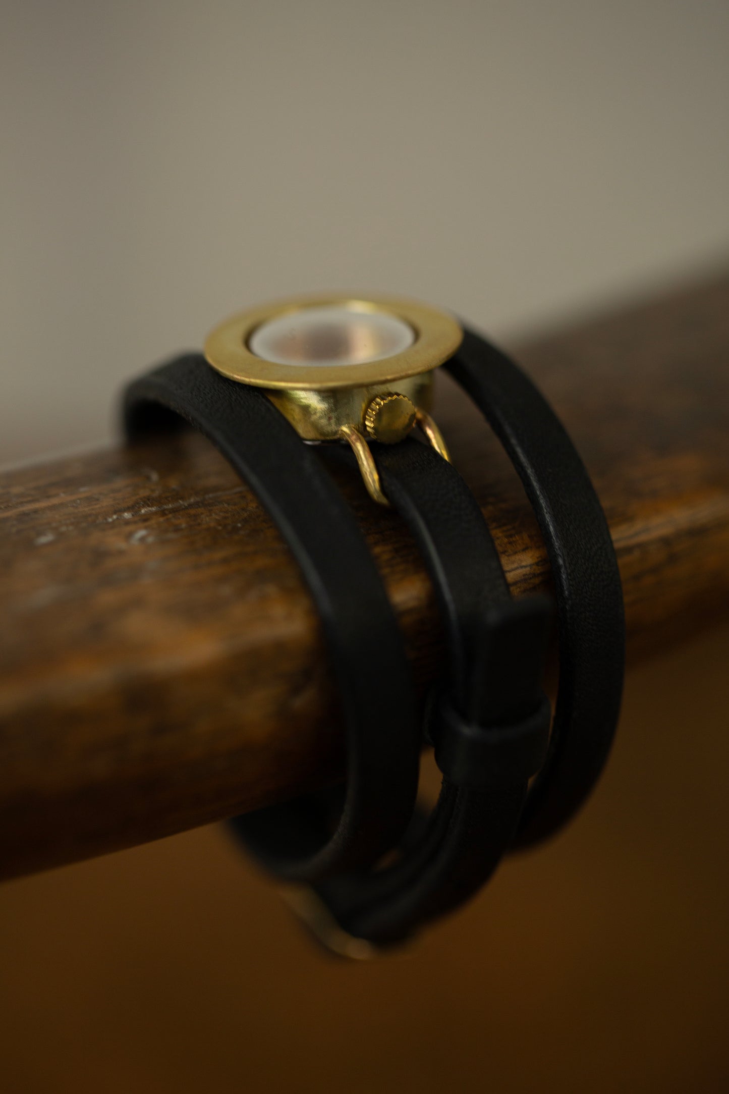 Black/brass tripple wrist wrap 'PETAL' watch