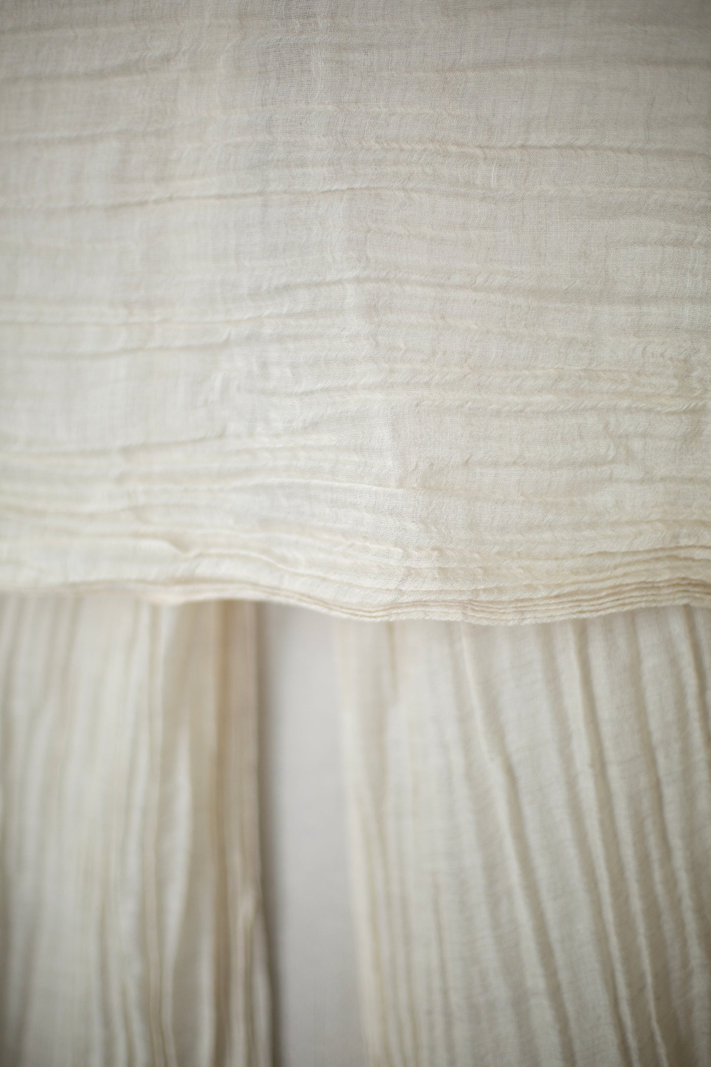 Natural Yak white Feather Light scarf