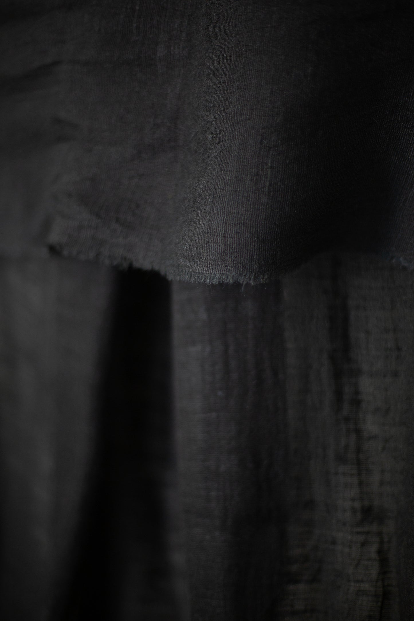 stole in black tussar silk