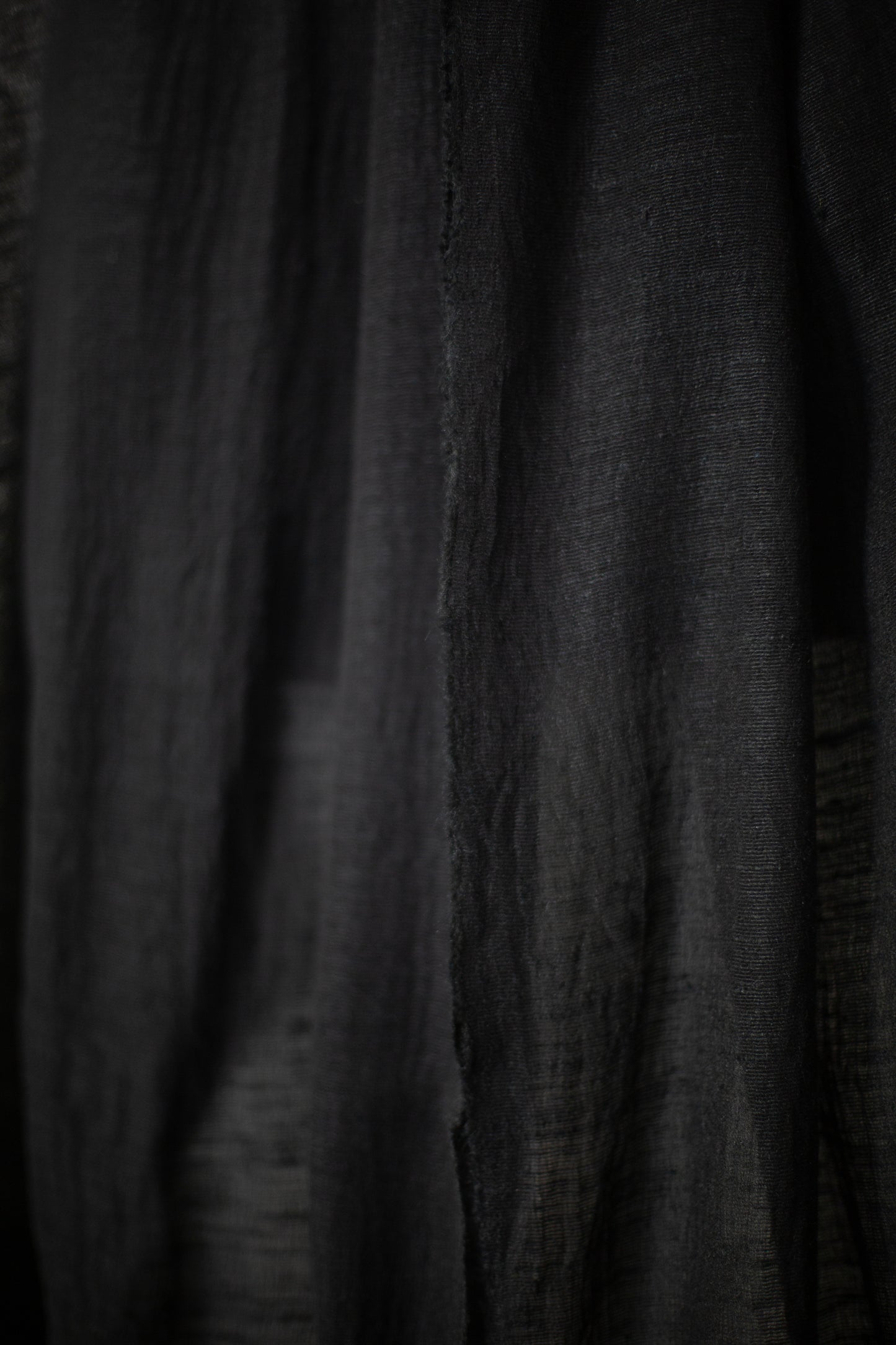 stole in black tussar silk