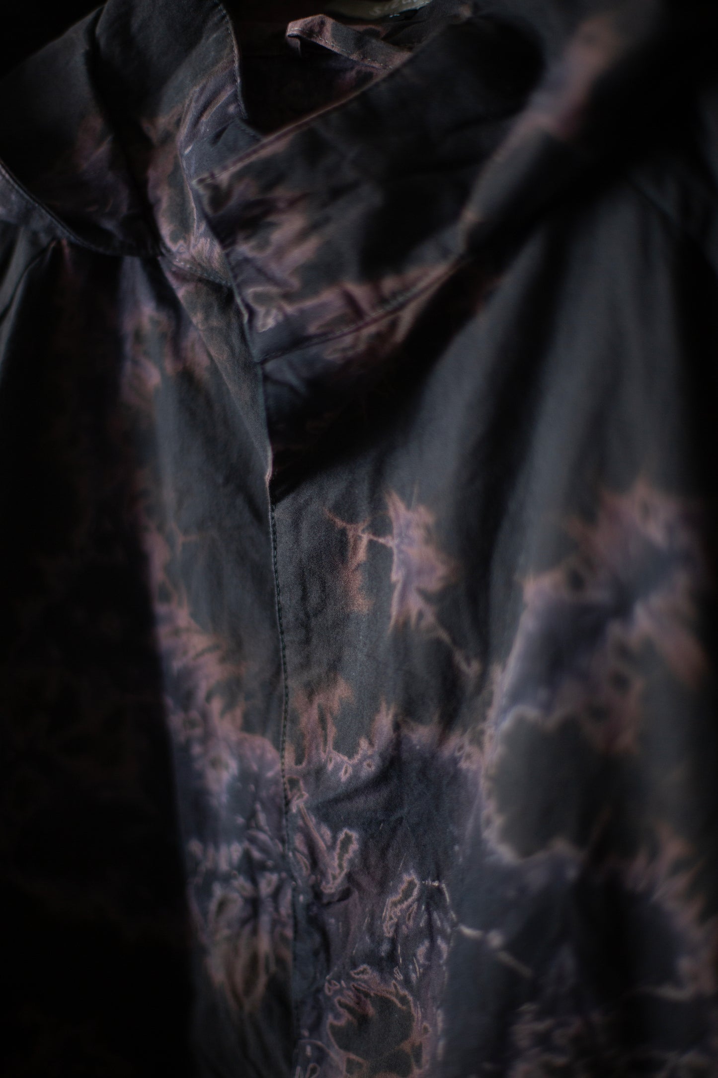 black/black cotton broad hooded jacket with shibori dyed pattern