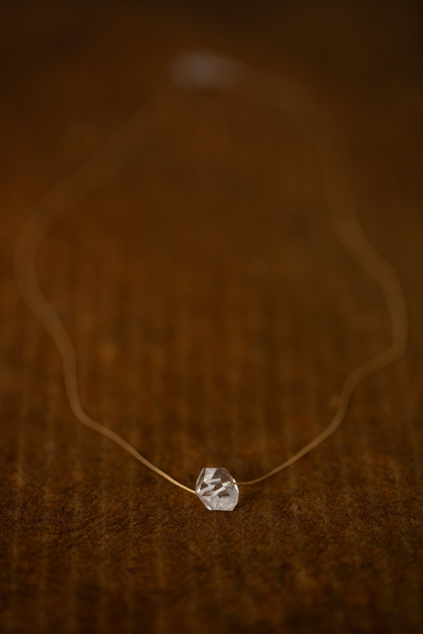 Crystal pendant necklace