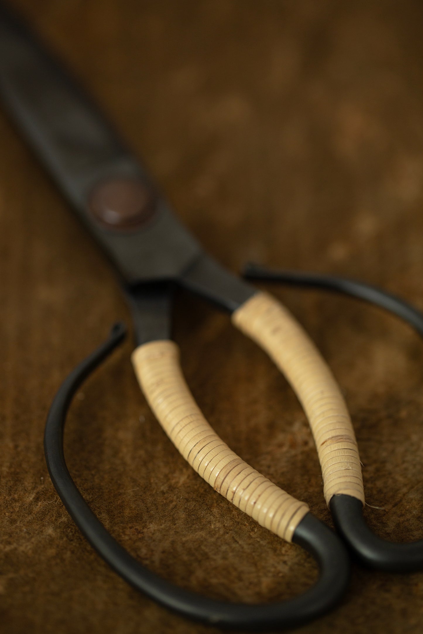 Takejisaku Ibushi garden shears with rattan