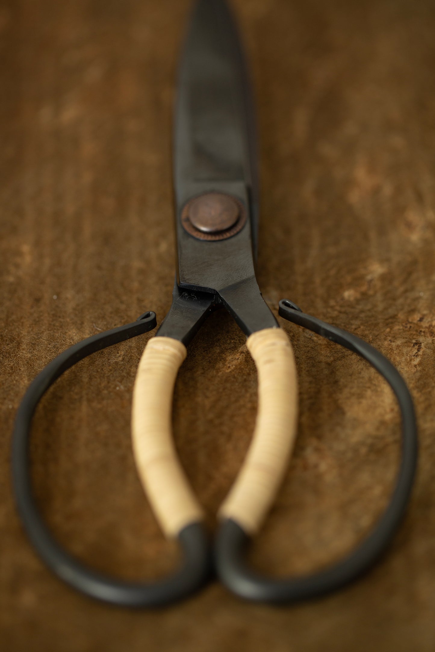 Takejisaku Ibushi garden shears with rattan