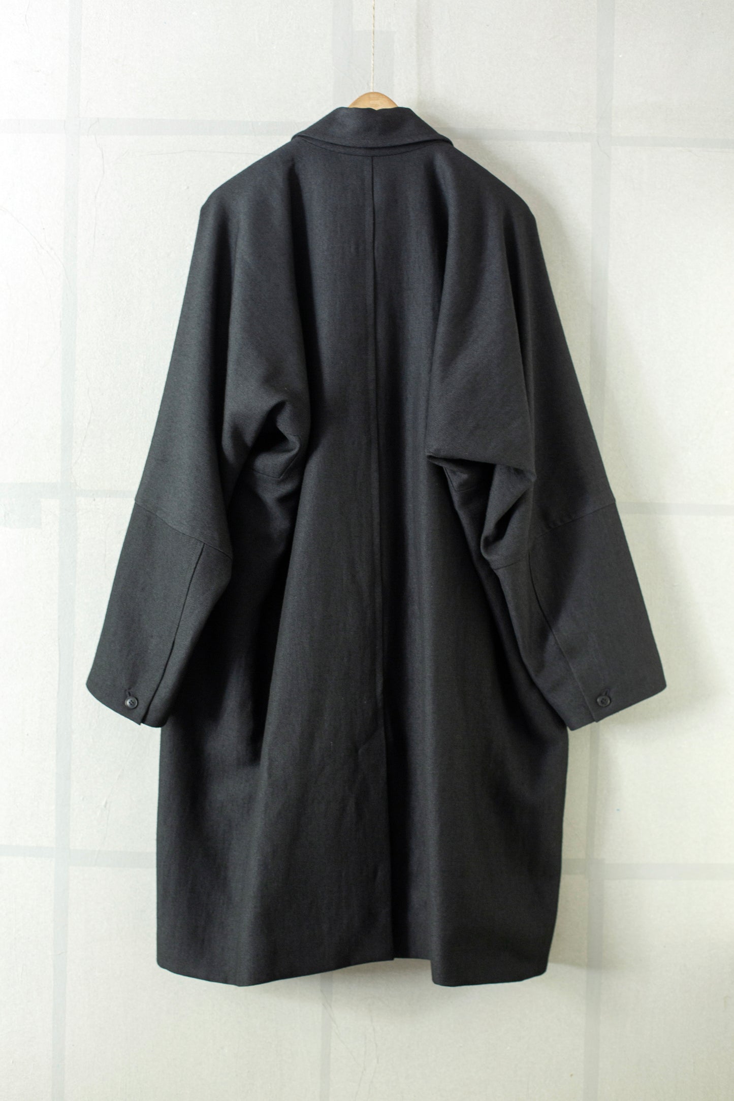 COAT#27 - OFF BLACK WOOL PAPER TWILL