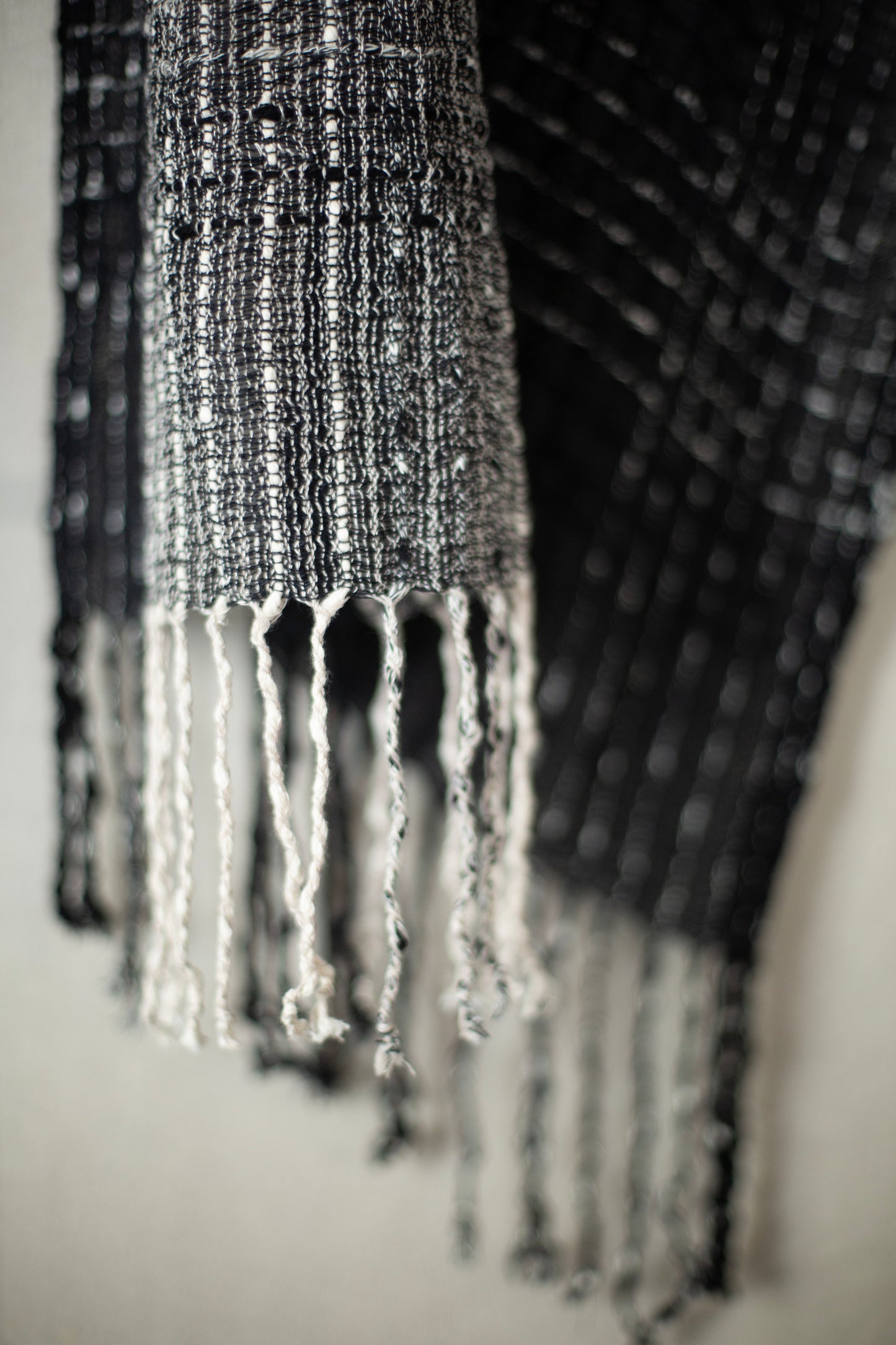 SCARF#38 - HANDWOVEN BLACK AND WHITE