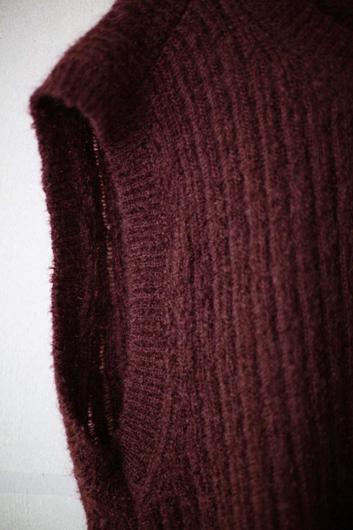 KNIT#72 - GOAT MOHAIR OXBLOOD