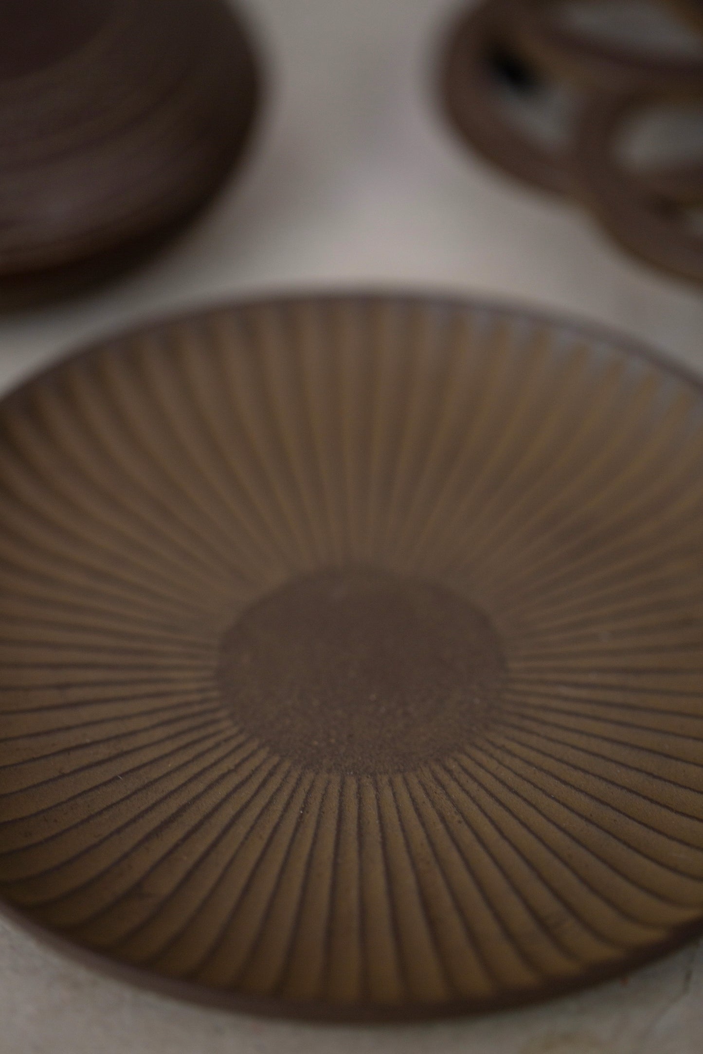 Round Plate 'Chrysanthemum' In Sand Casted Iron