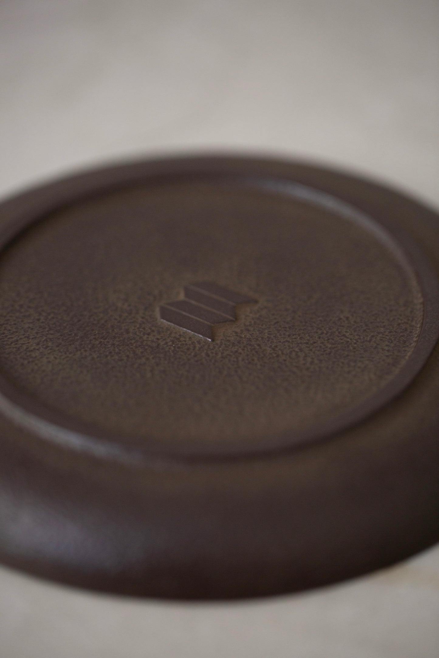 Round Plate 'Chrysanthemum' In Sand Casted Iron