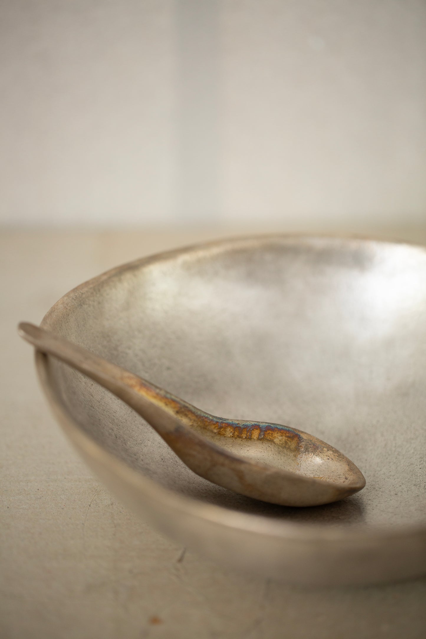 Silver glaze bowl