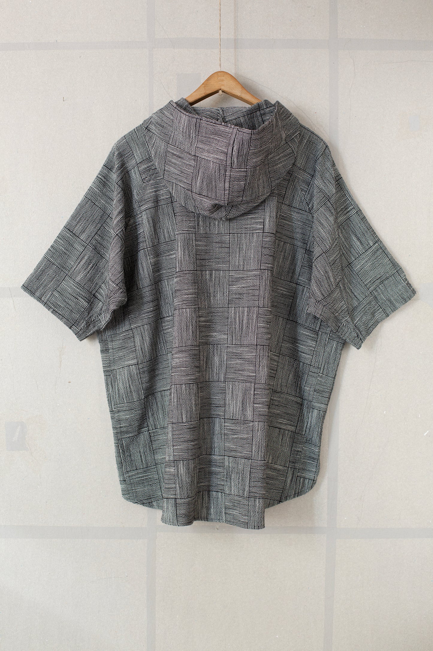 black and white block stripe cloth hooded shirt