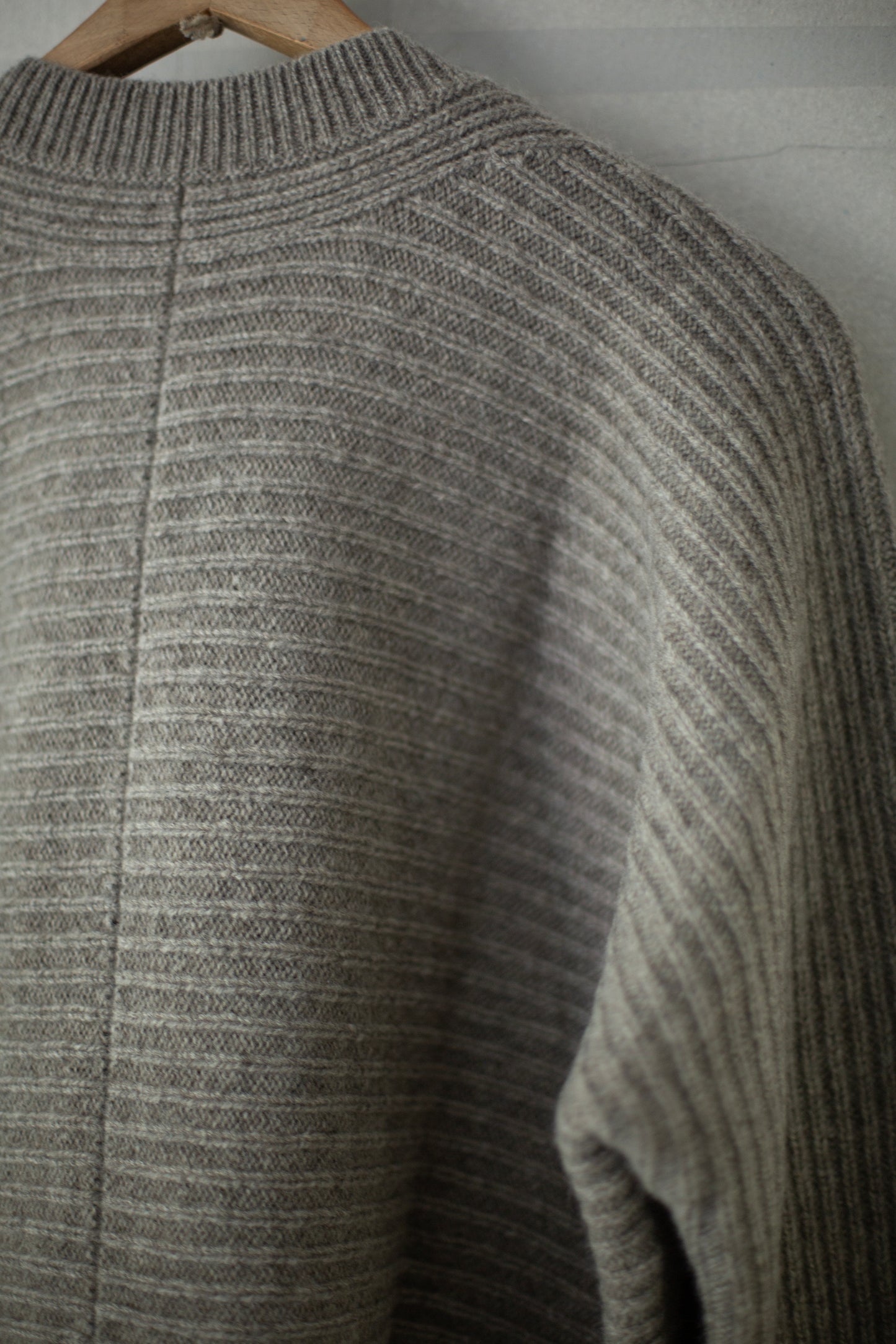 KNIT#42 - GREY YAK