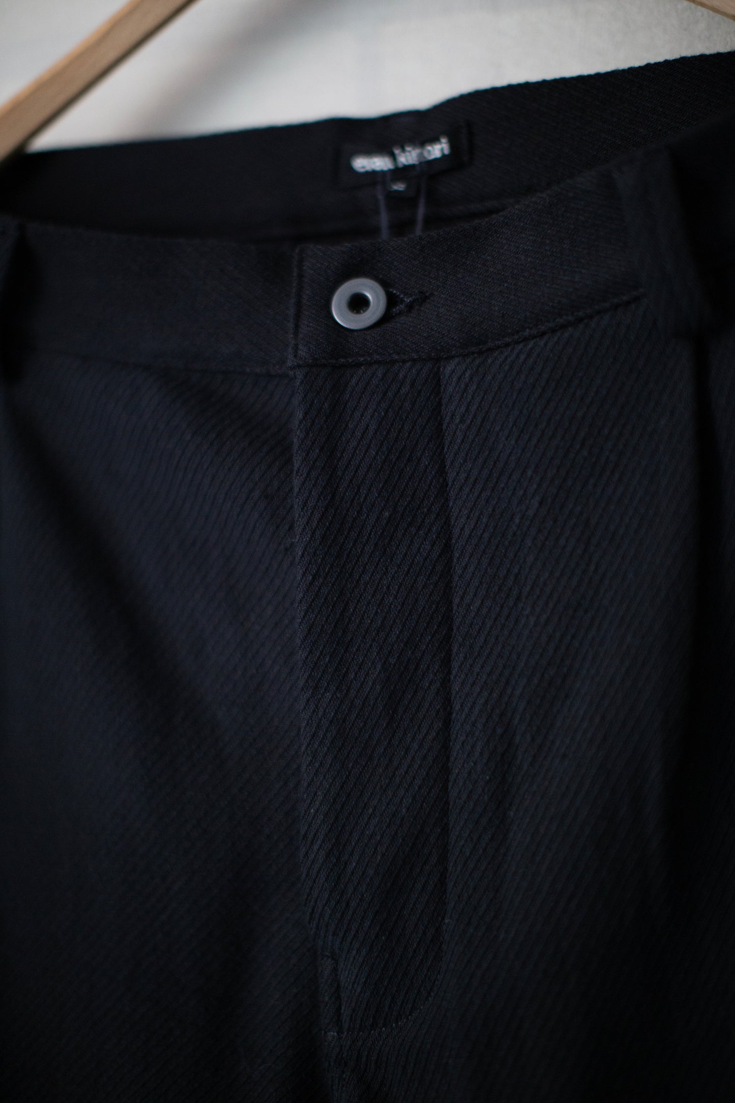 Single Pleat Pant in Black Cotton Kersey