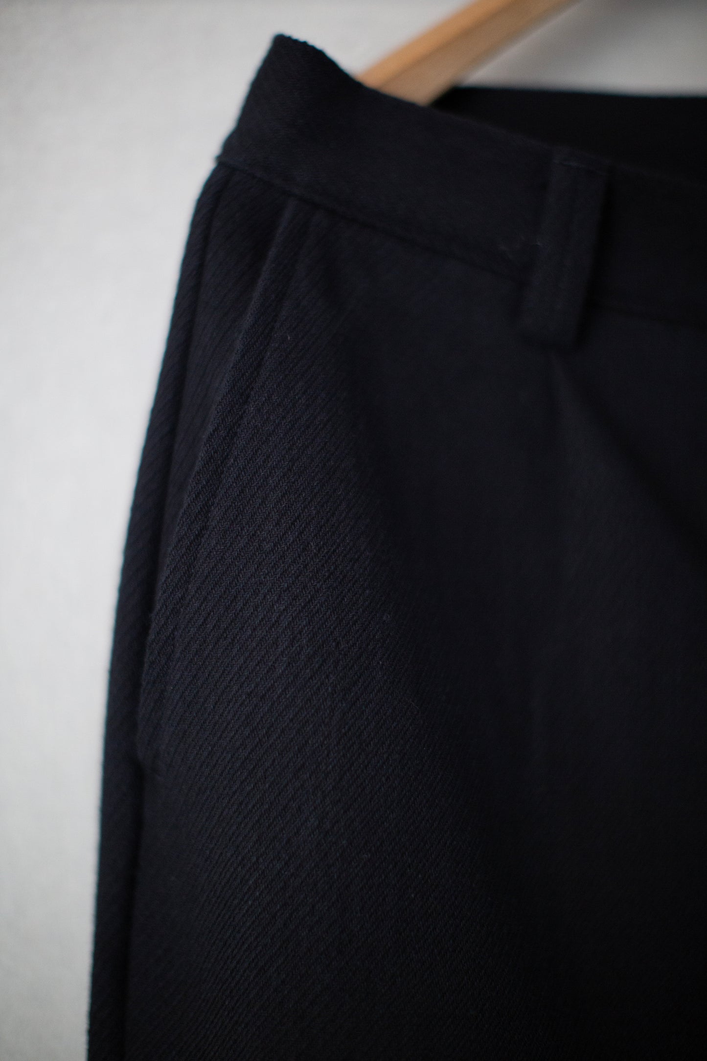 Single Pleat Pant in Black Cotton Kersey