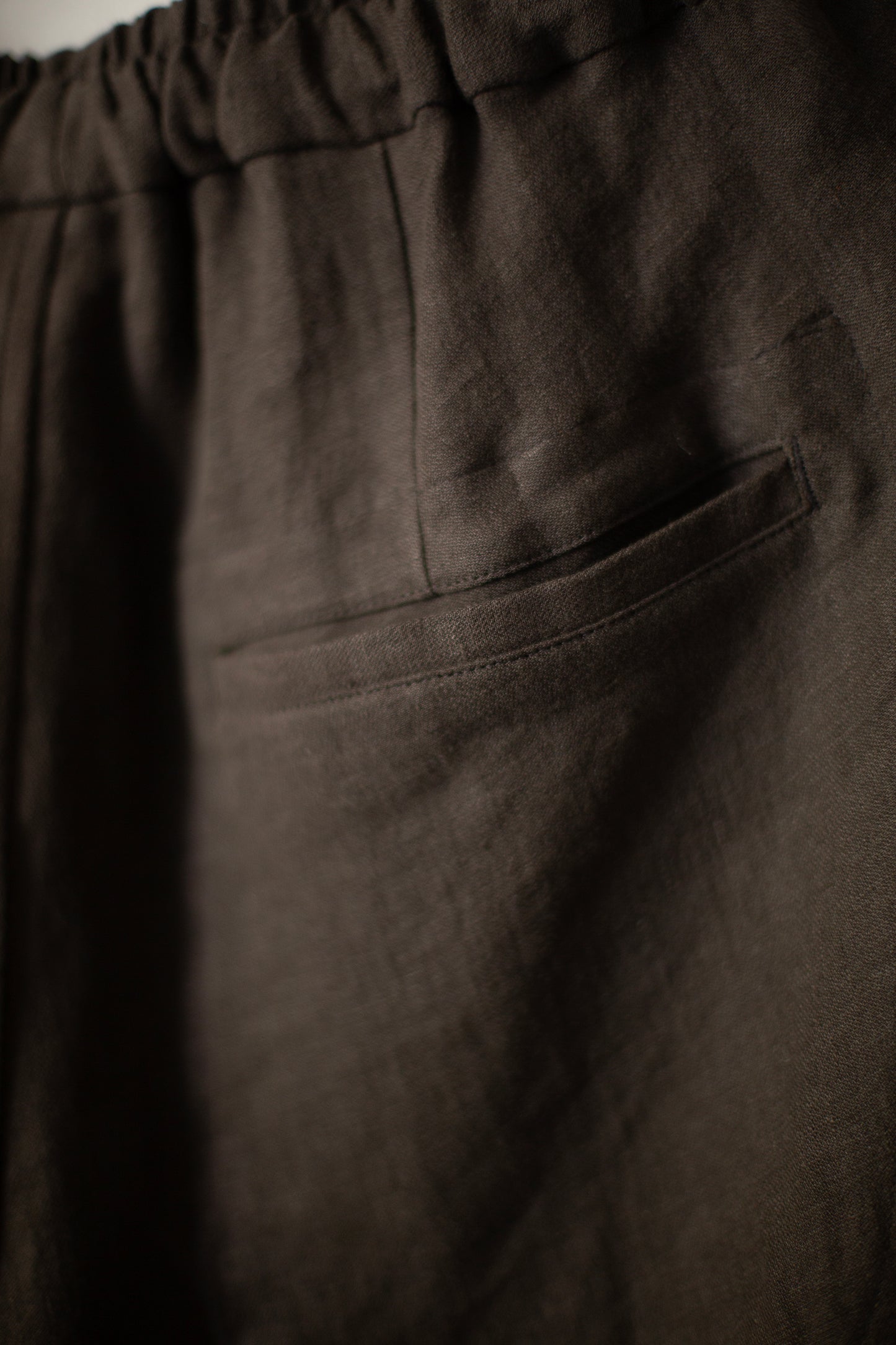 dark brown crepe linen broken trousers
