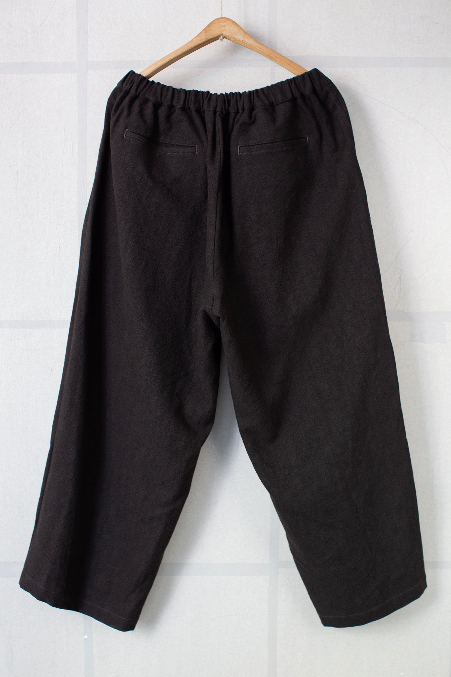 Baggy Easy Pants in Brown