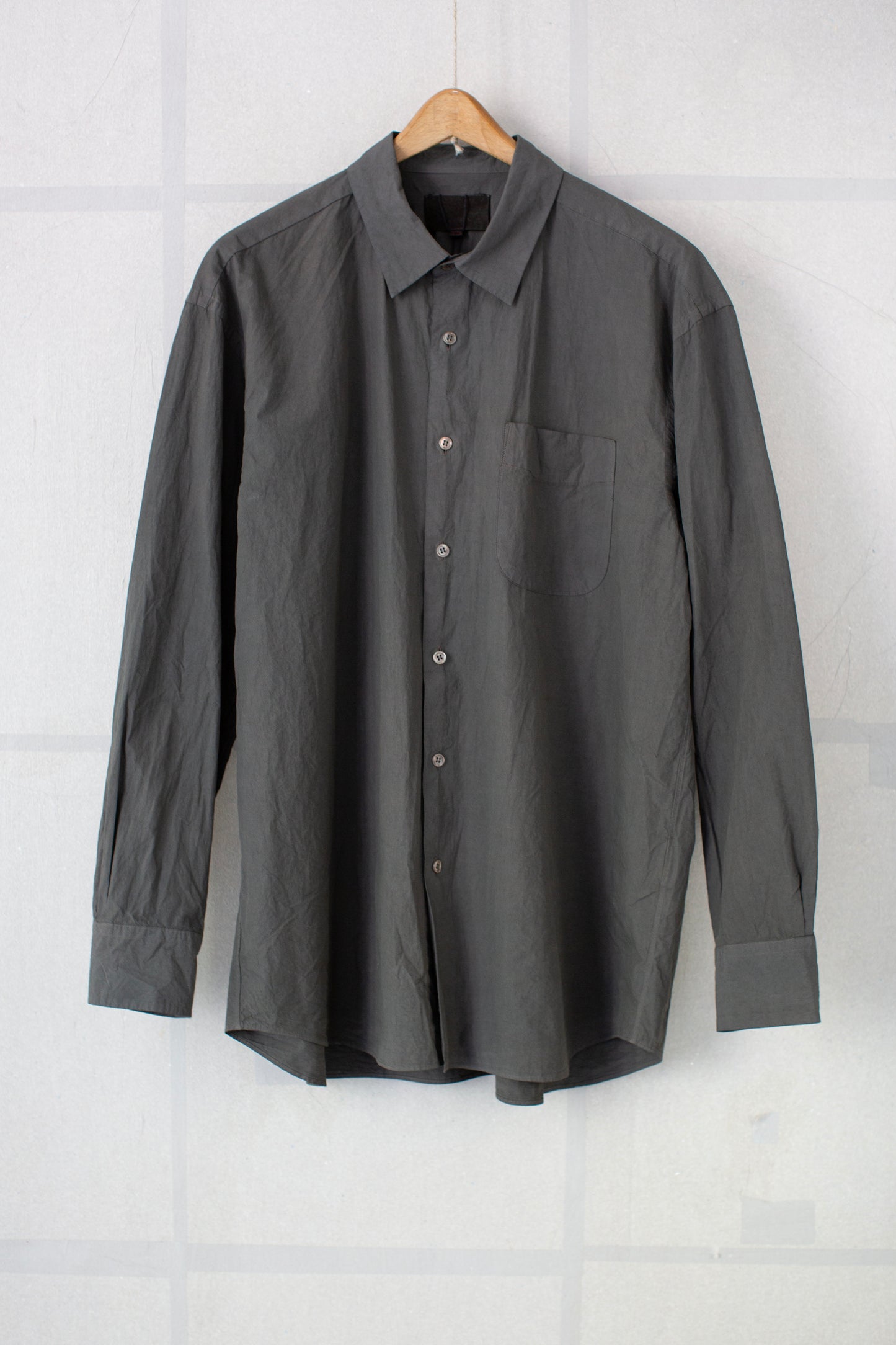 Regular Collar Shirt in Zakuro