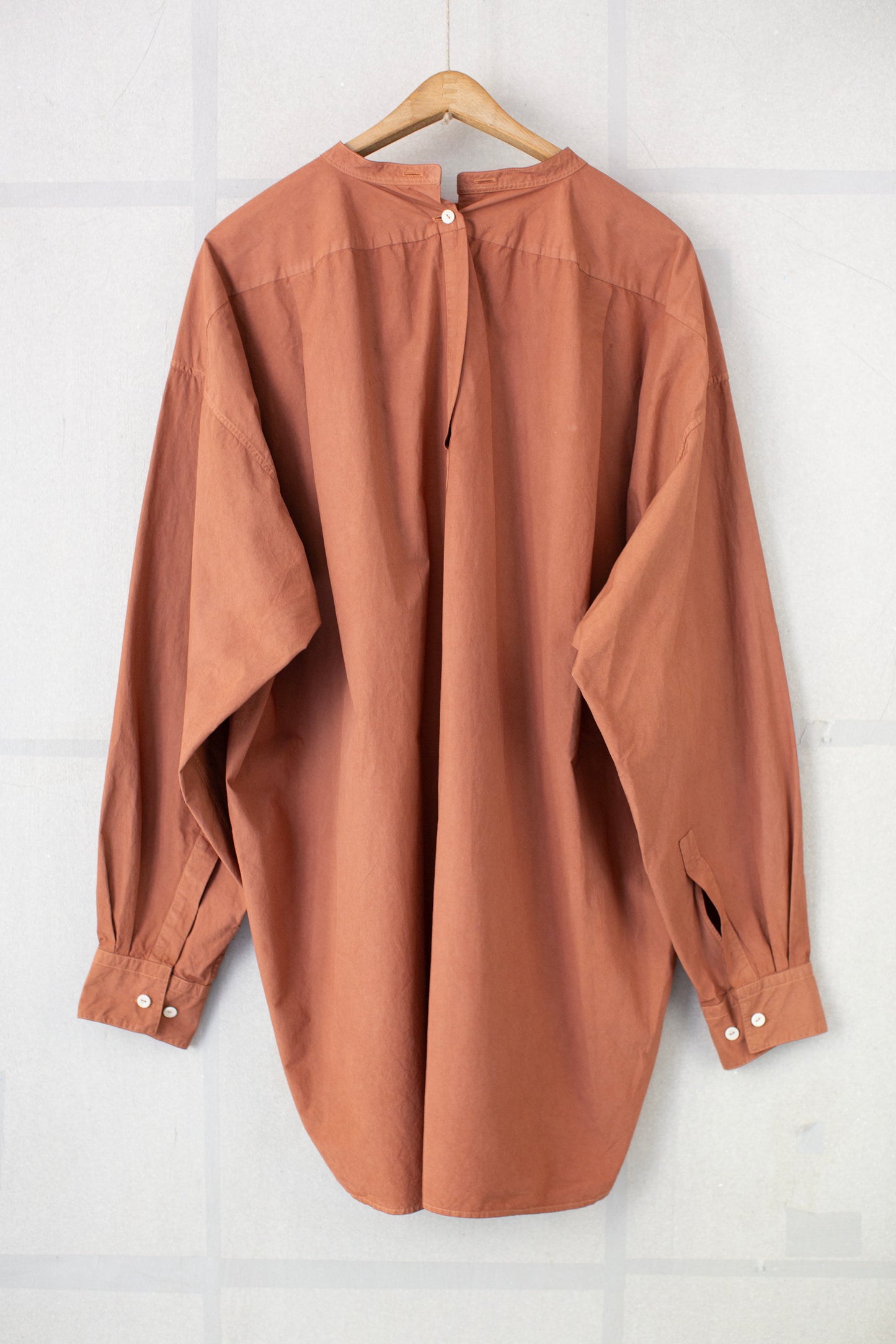 Dress Pullover Shirt in Teichigi Wood