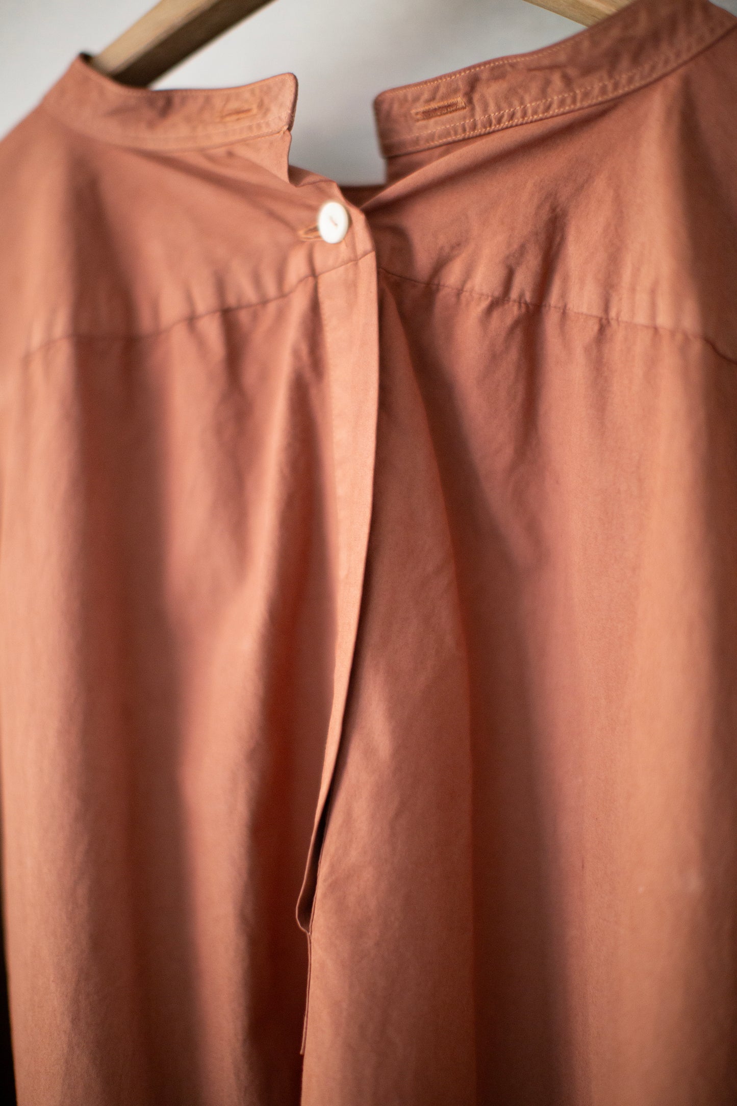Dress Pullover Shirt in Teichigi Wood