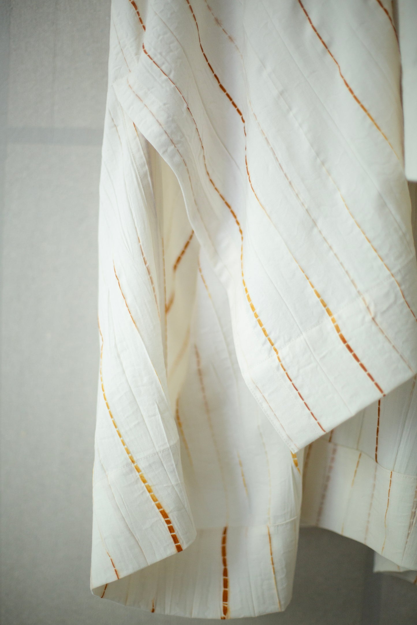 TUNIC#31 - WHITE FLAME SHIBORI