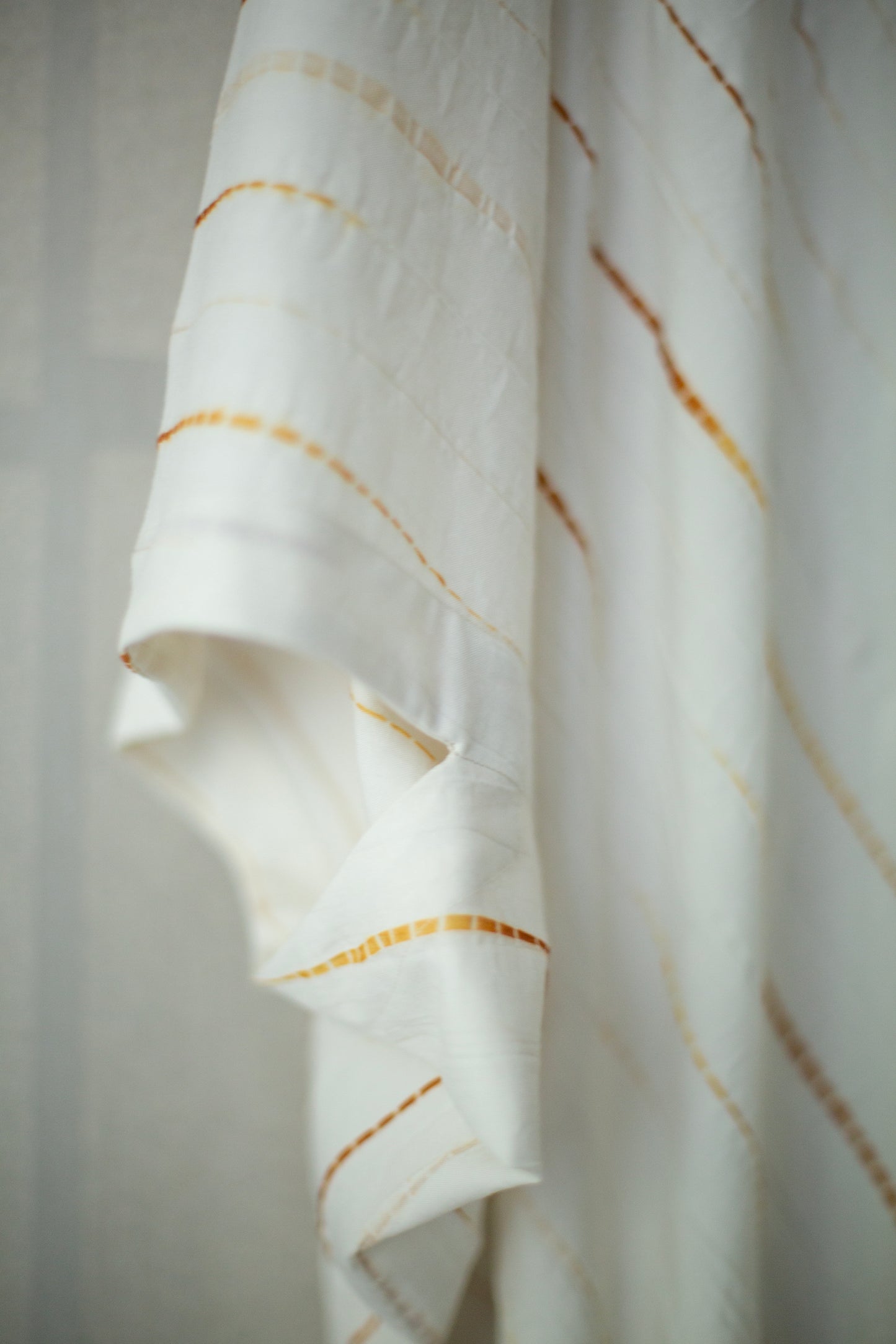 TUNIC#31 - WHITE FLAME SHIBORI