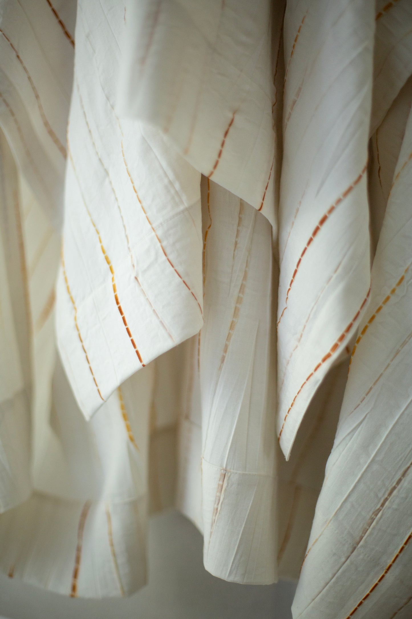 TUNIC#31 - WHITE FLAME SHIBORI