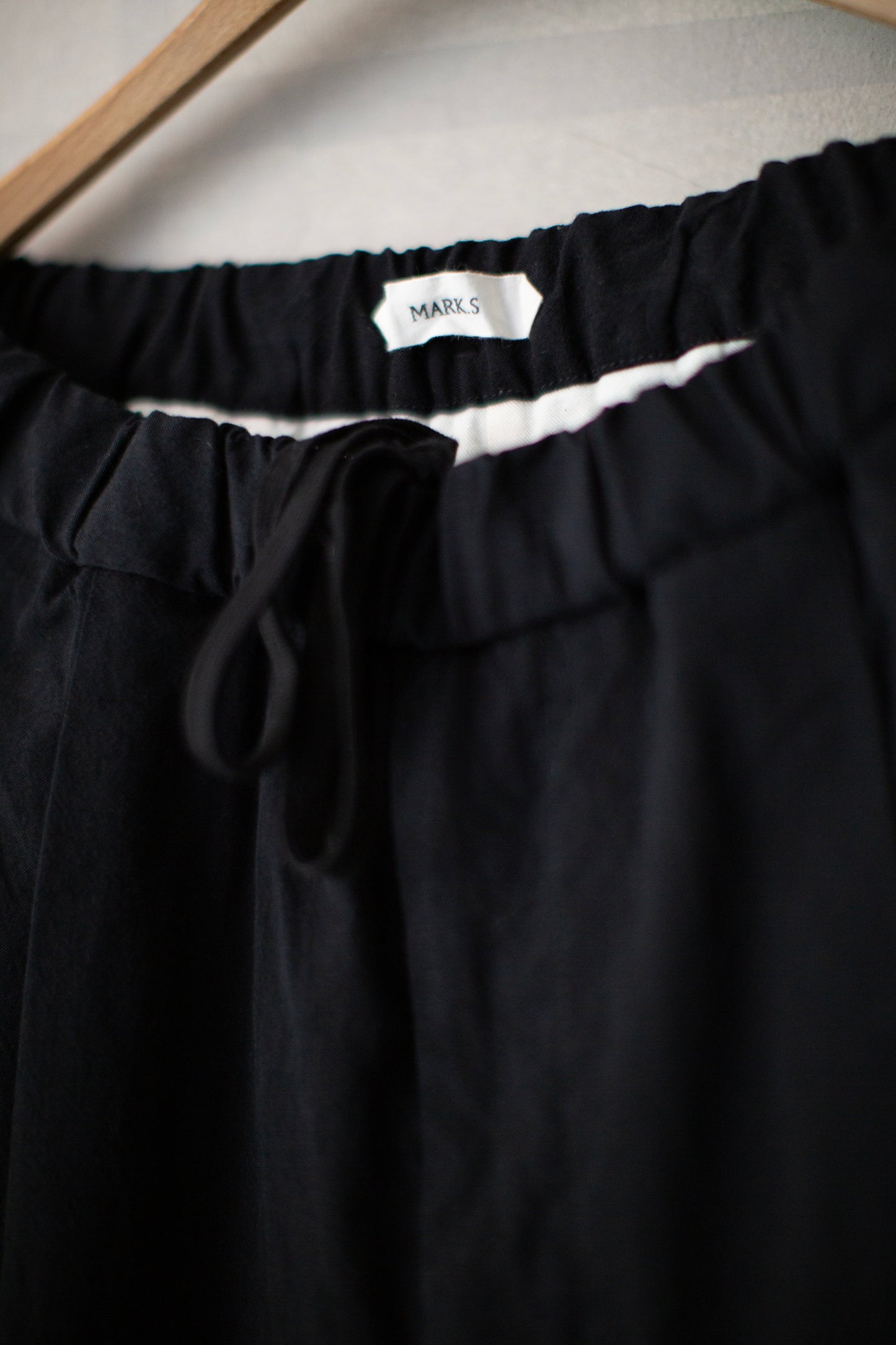 Night Pants in Black